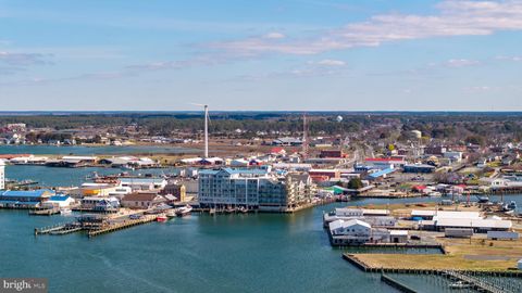 Condo For Sale - 1 Dock Street #301<br/> CRISFIELD, MD 21817