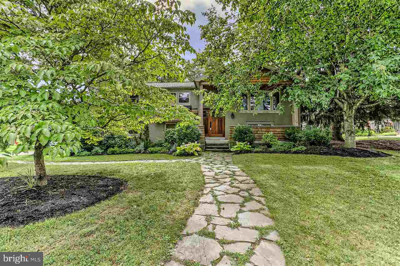 SHERWOOD FOREST - Residential