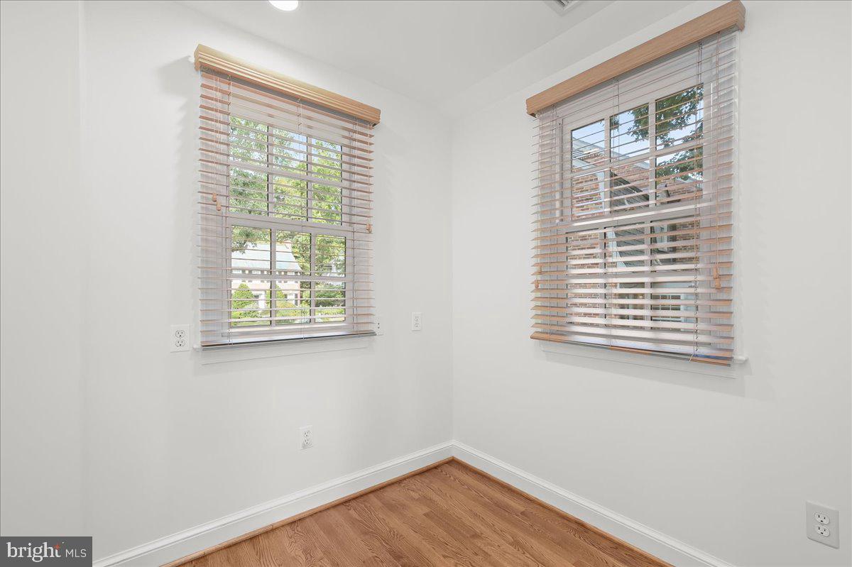 SUMNER - Residential