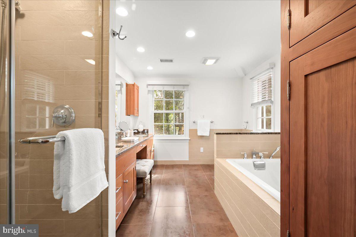 SUMNER - Residential