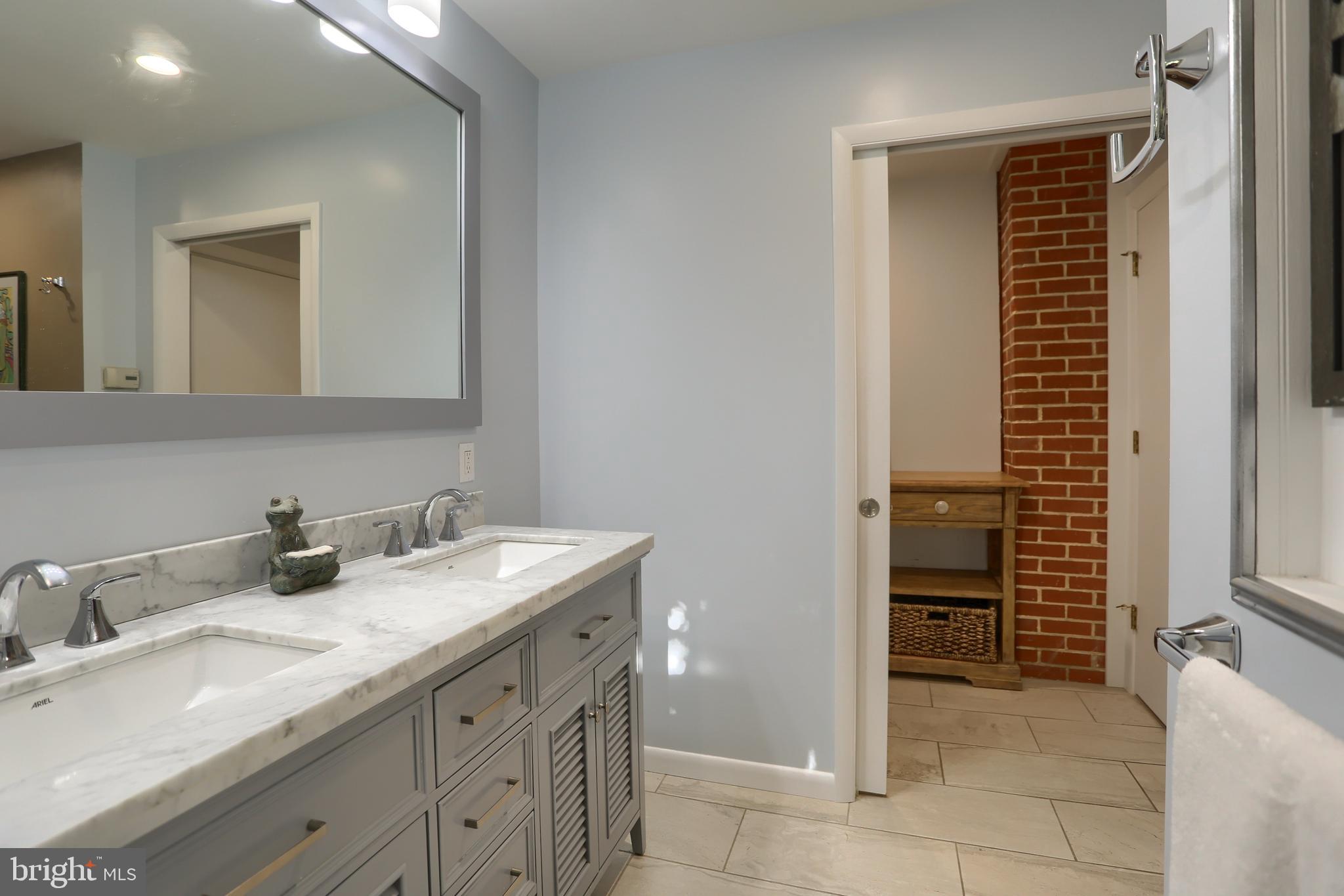 MECHANICSBURG - Residential