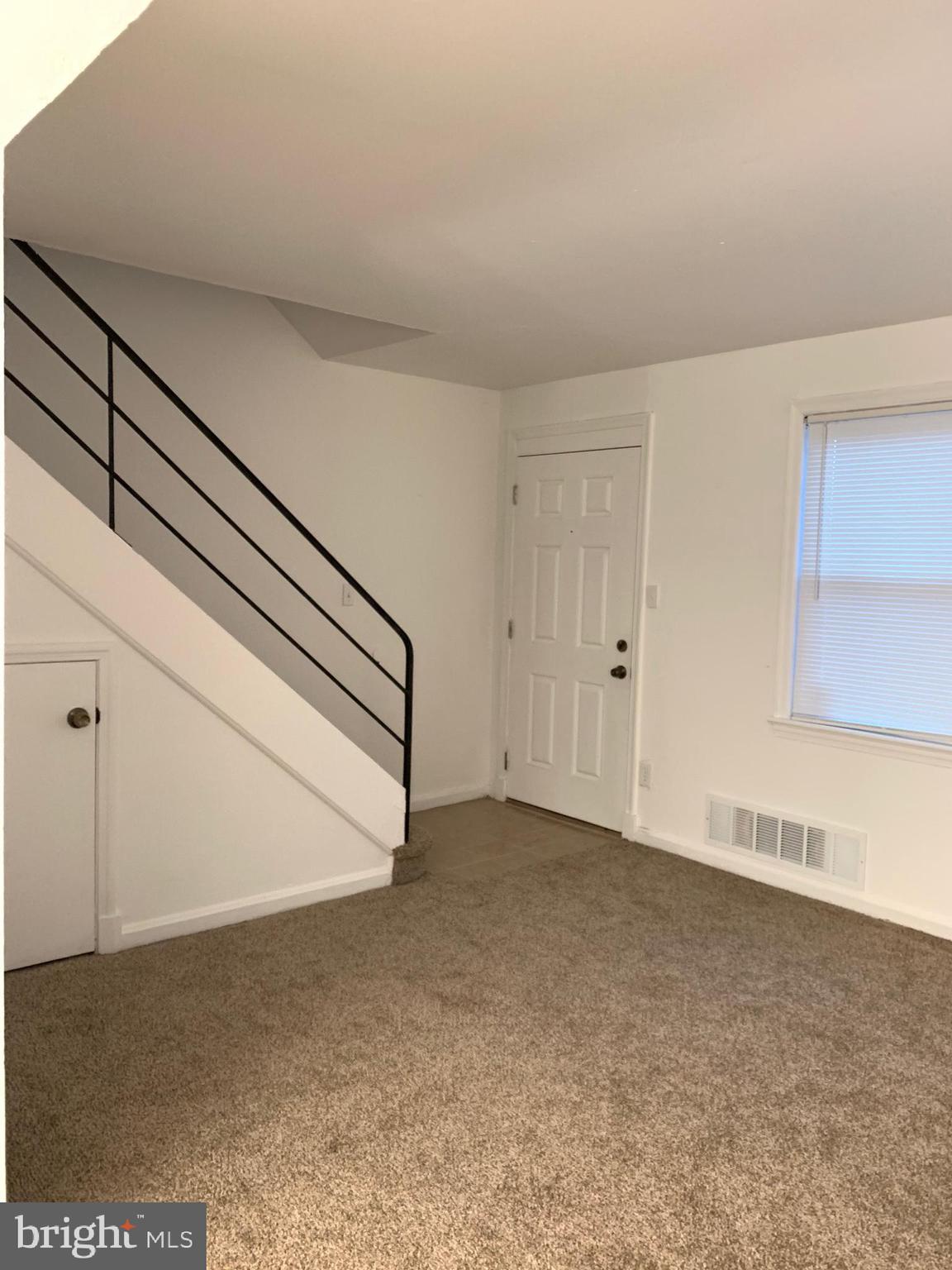 IVERSON MEWS CONDOMINIUM - Residential