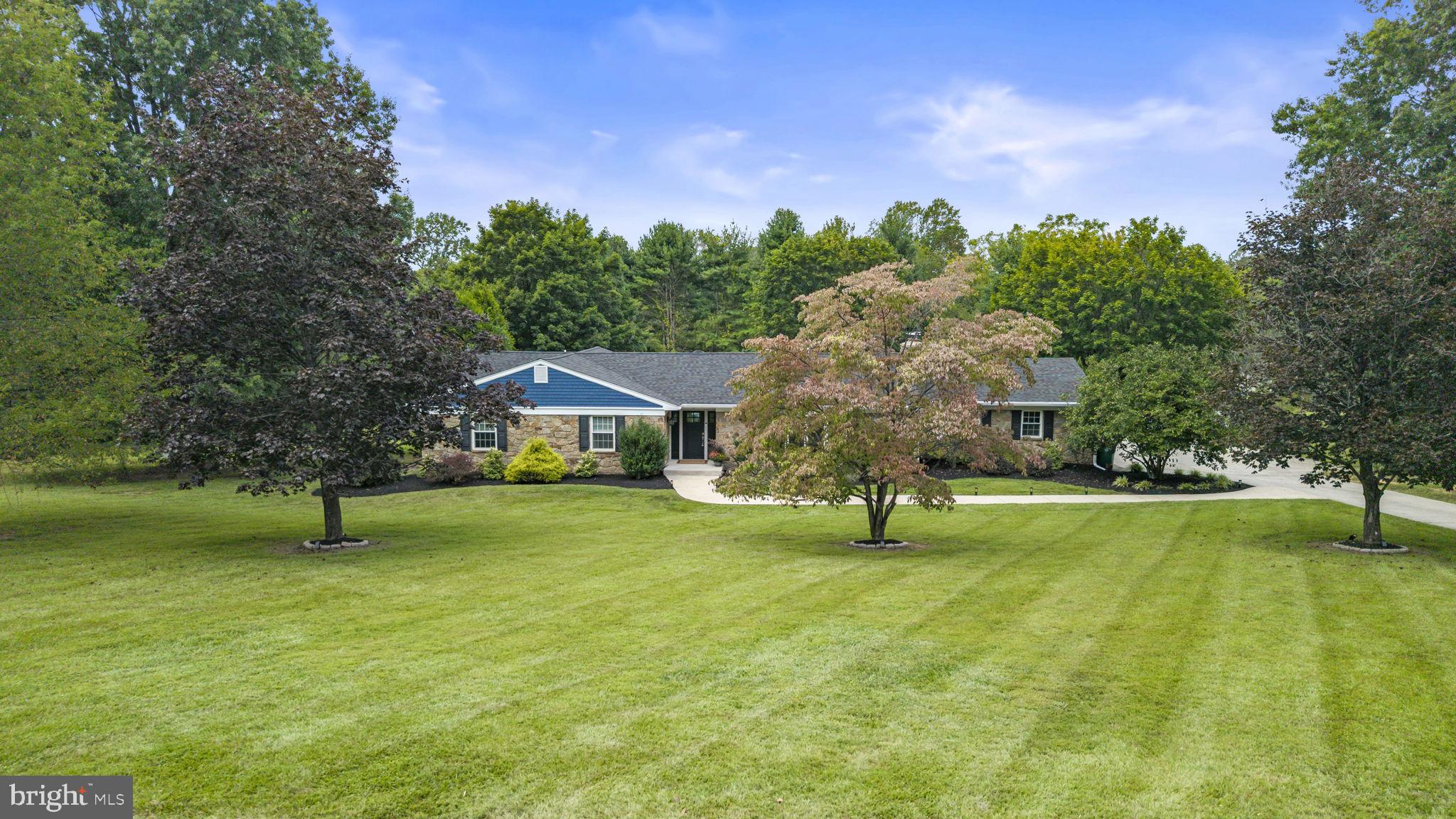 5 DERRY DRIVE