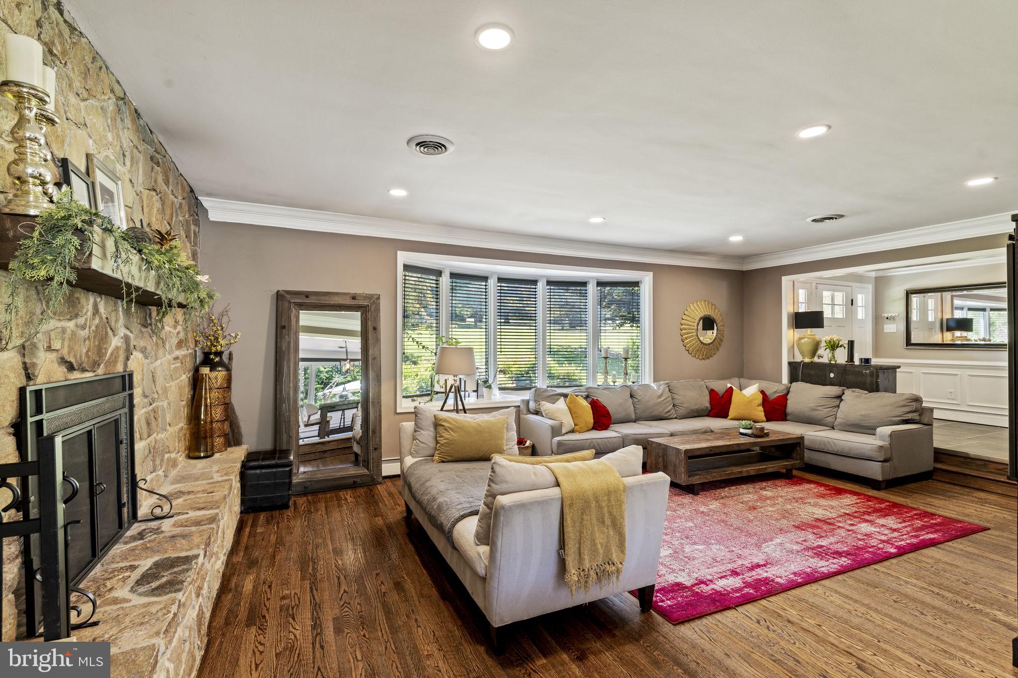 GLEN MILLS - Residential