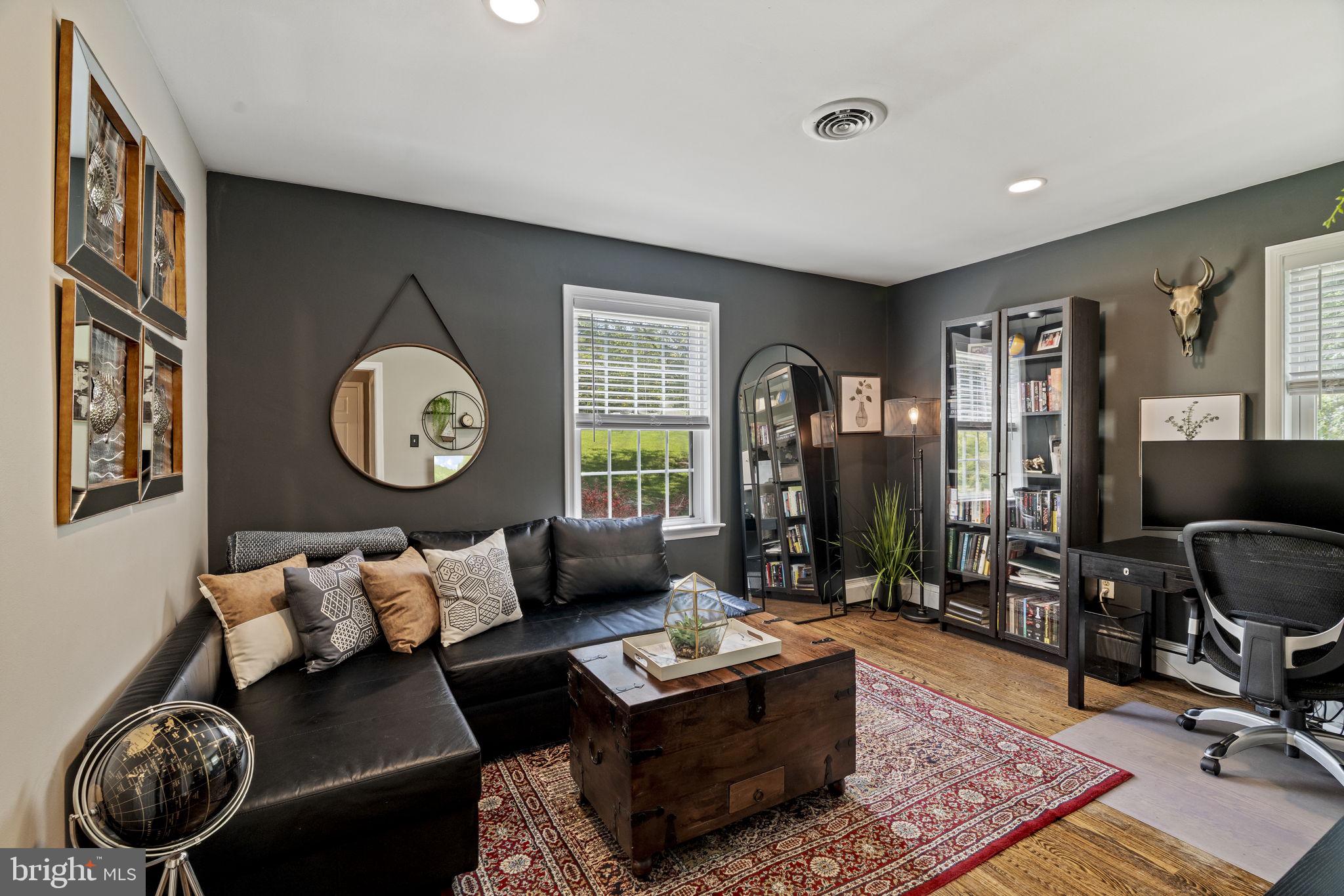 GLEN MILLS - Residential