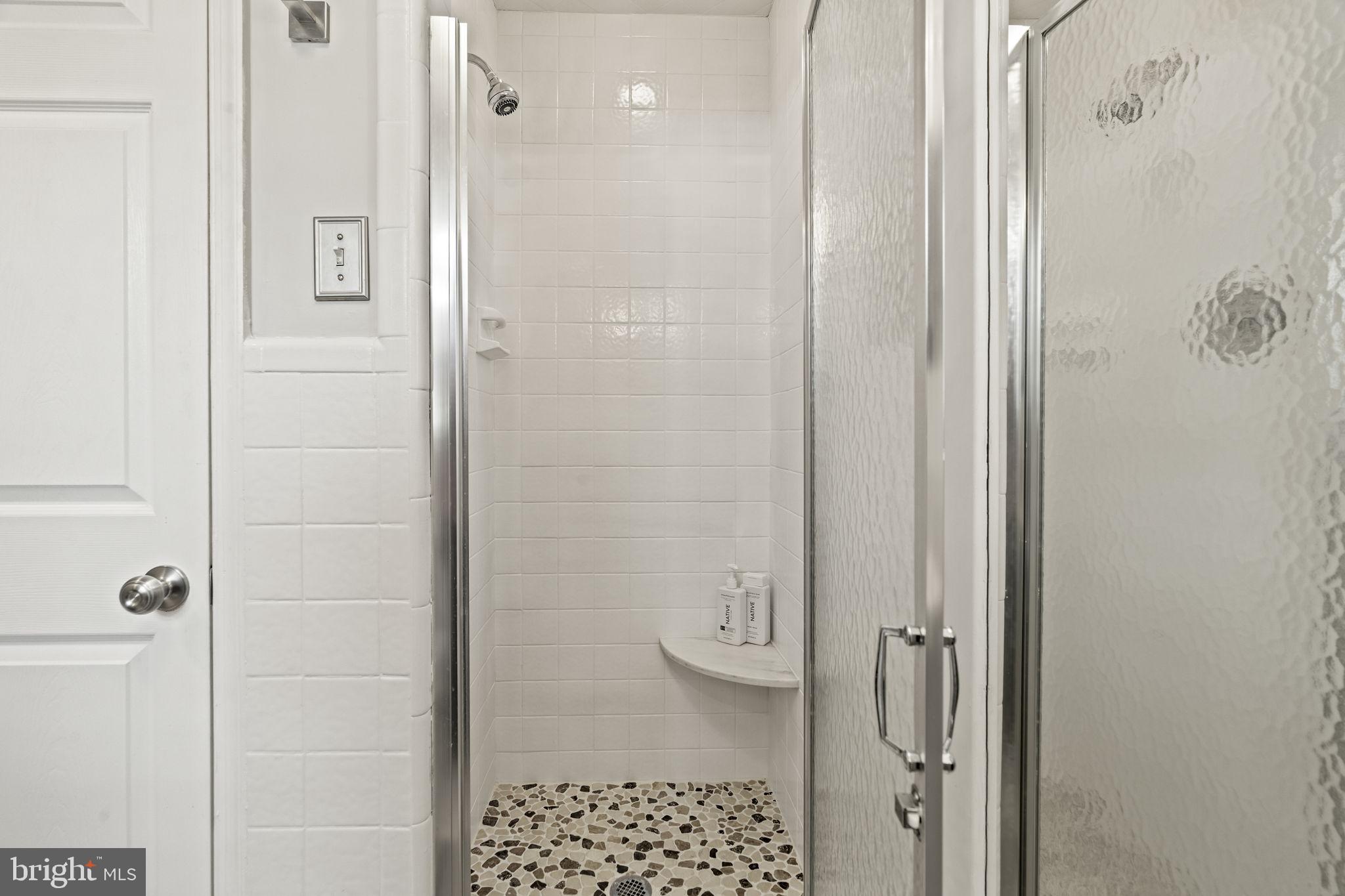 GLEN MILLS - Residential