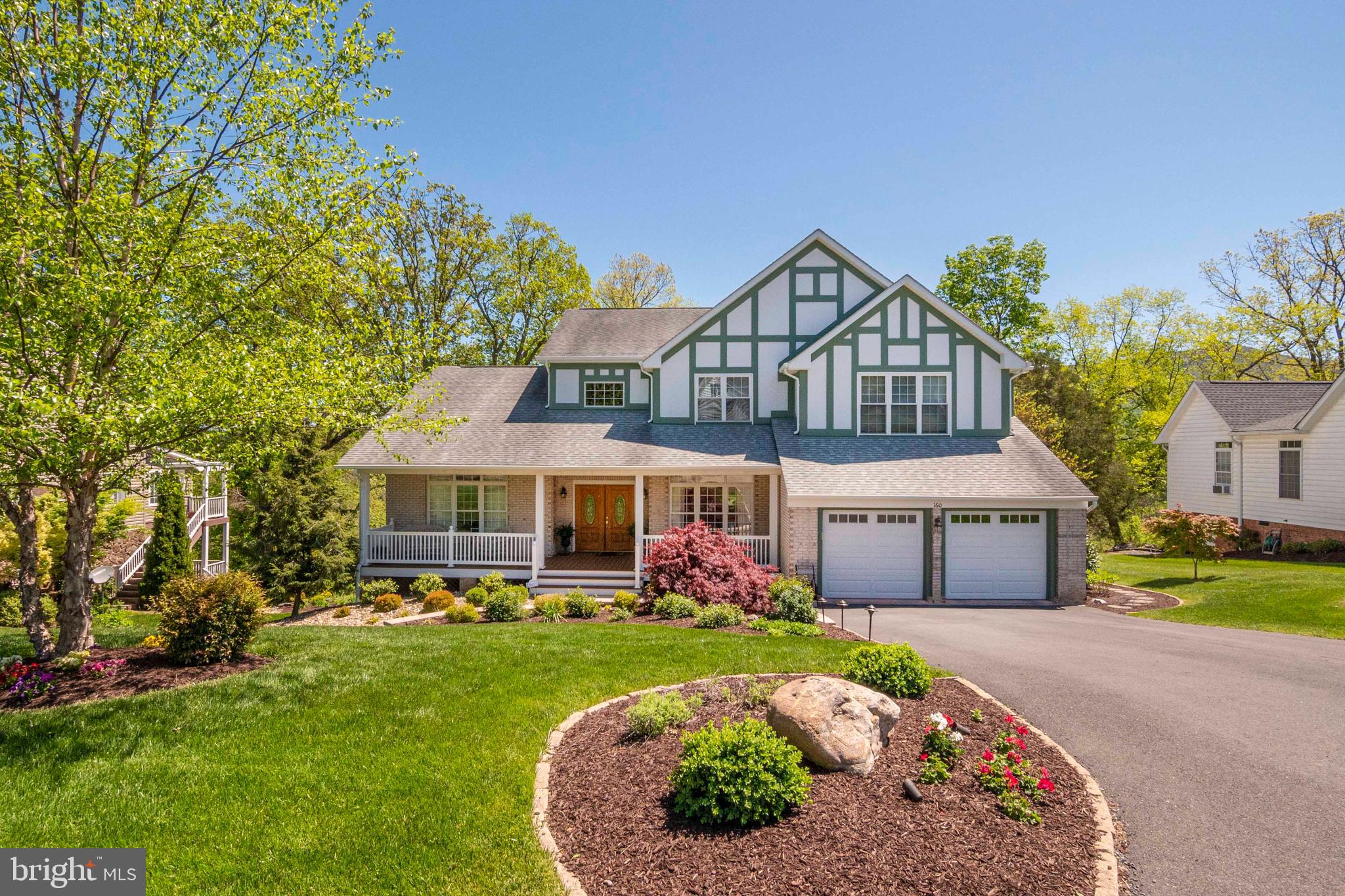 EDINBURG MANOR - Residential