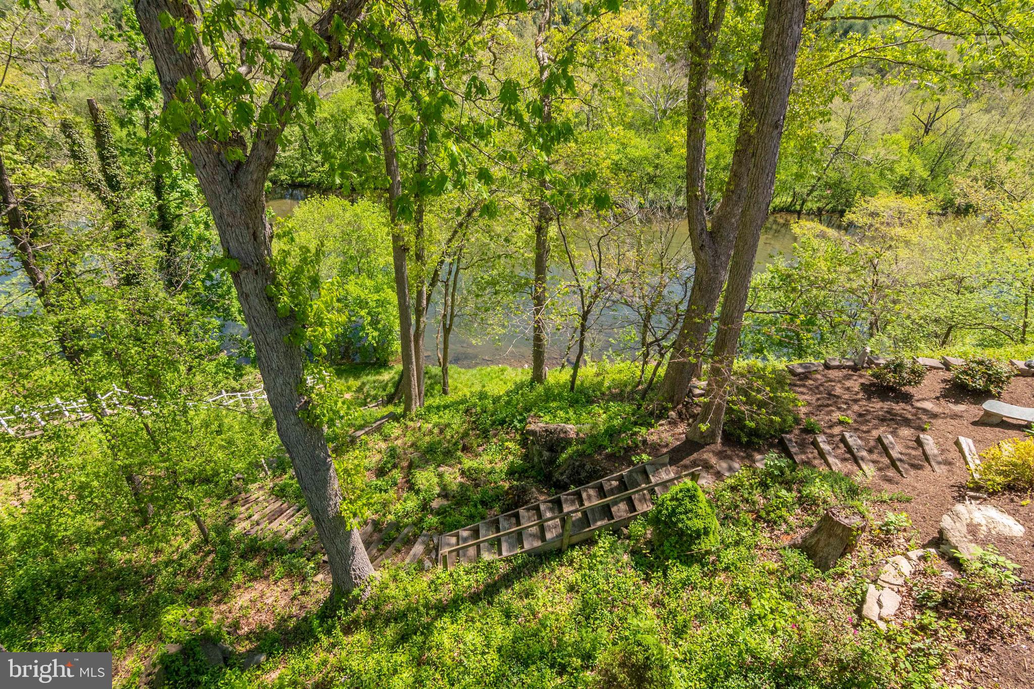 EDINBURG MANOR - Residential