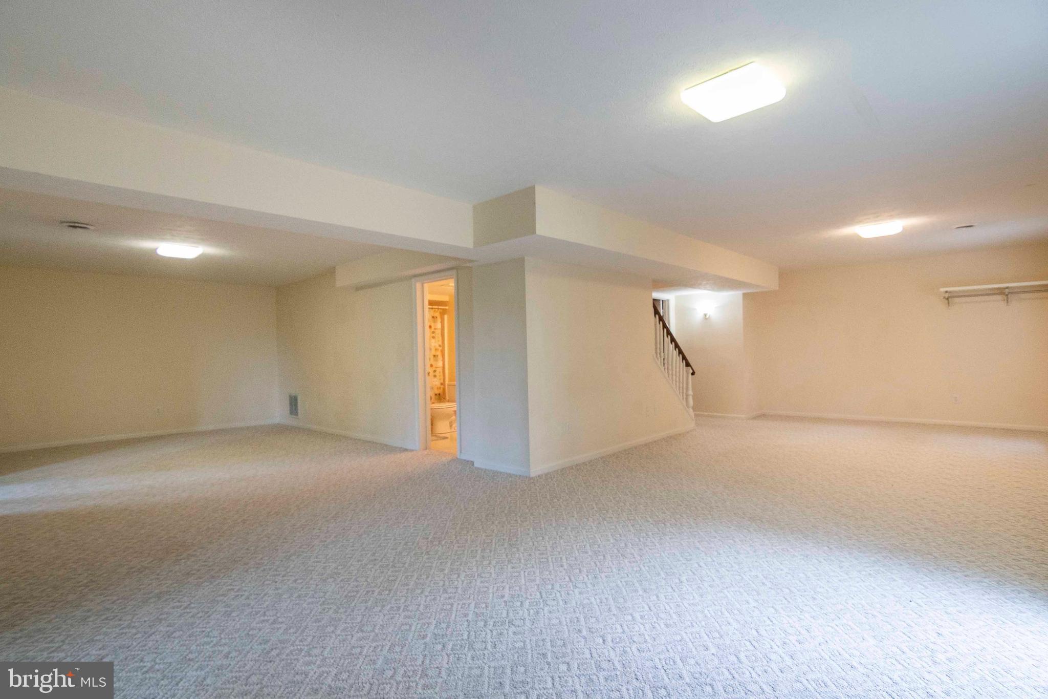 EDINBURG MANOR - Residential