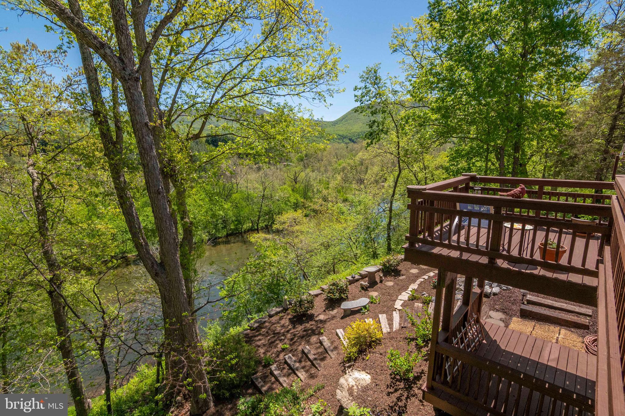 EDINBURG MANOR - Residential