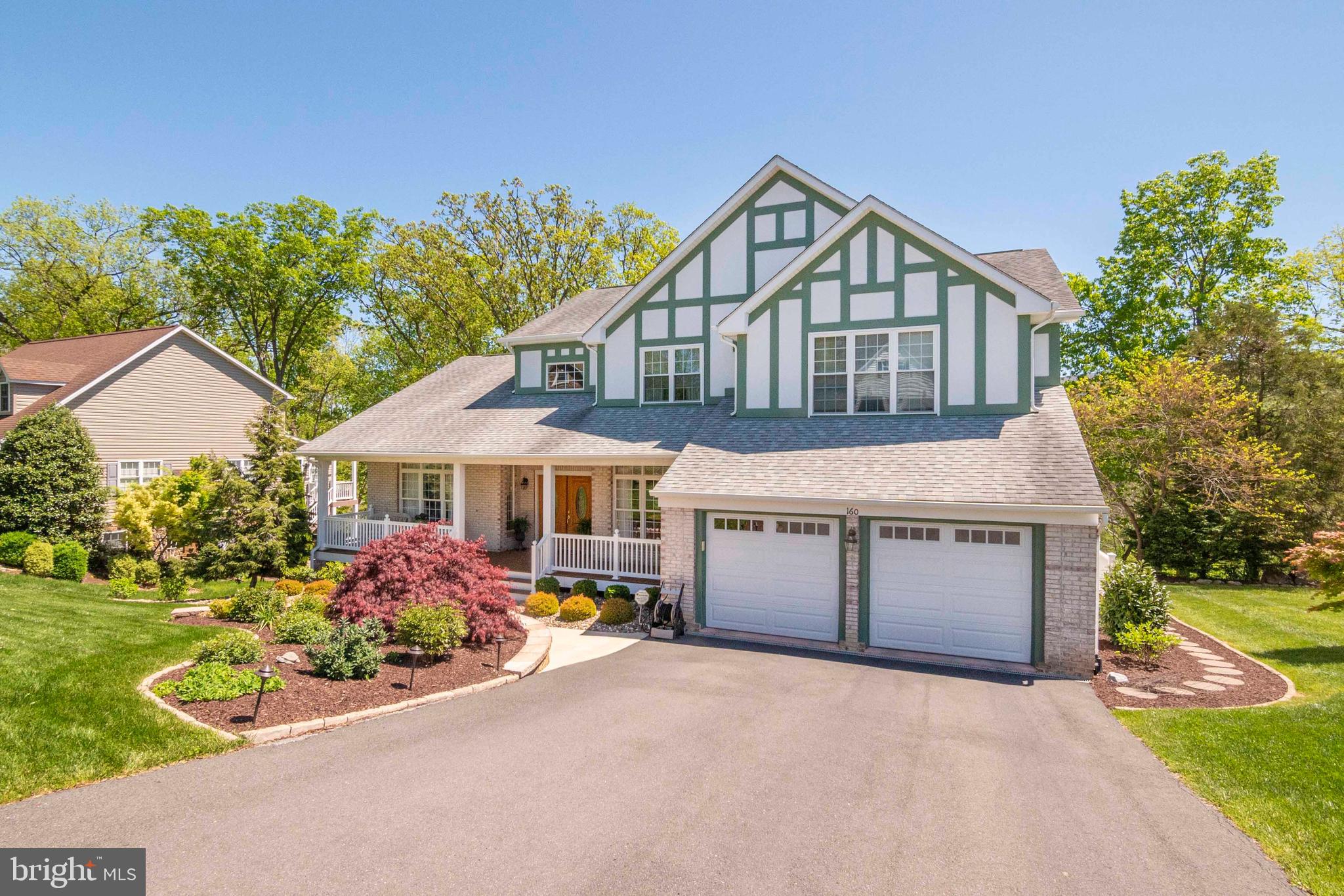 EDINBURG MANOR - Residential