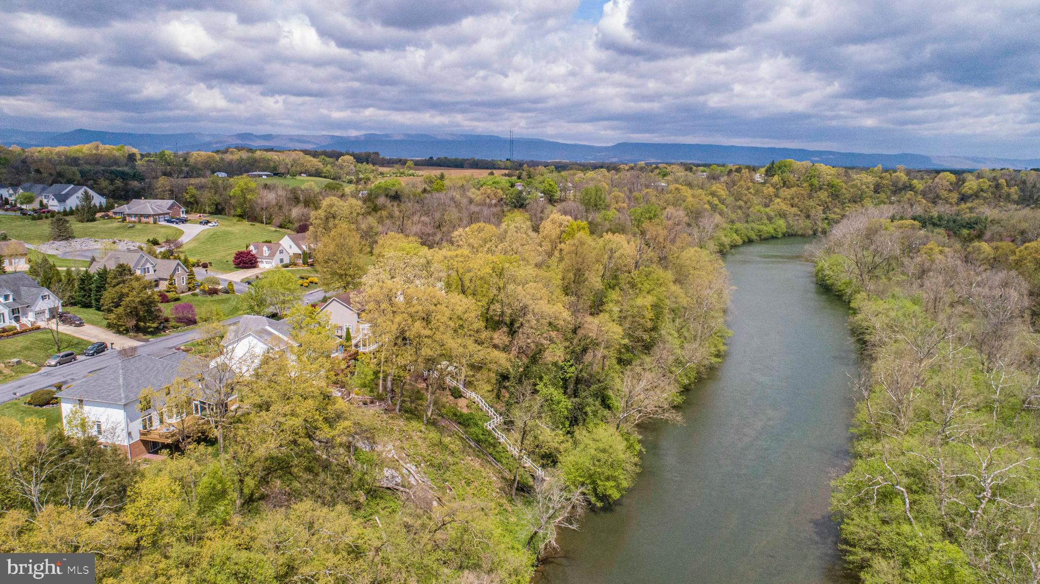 EDINBURG MANOR - Residential