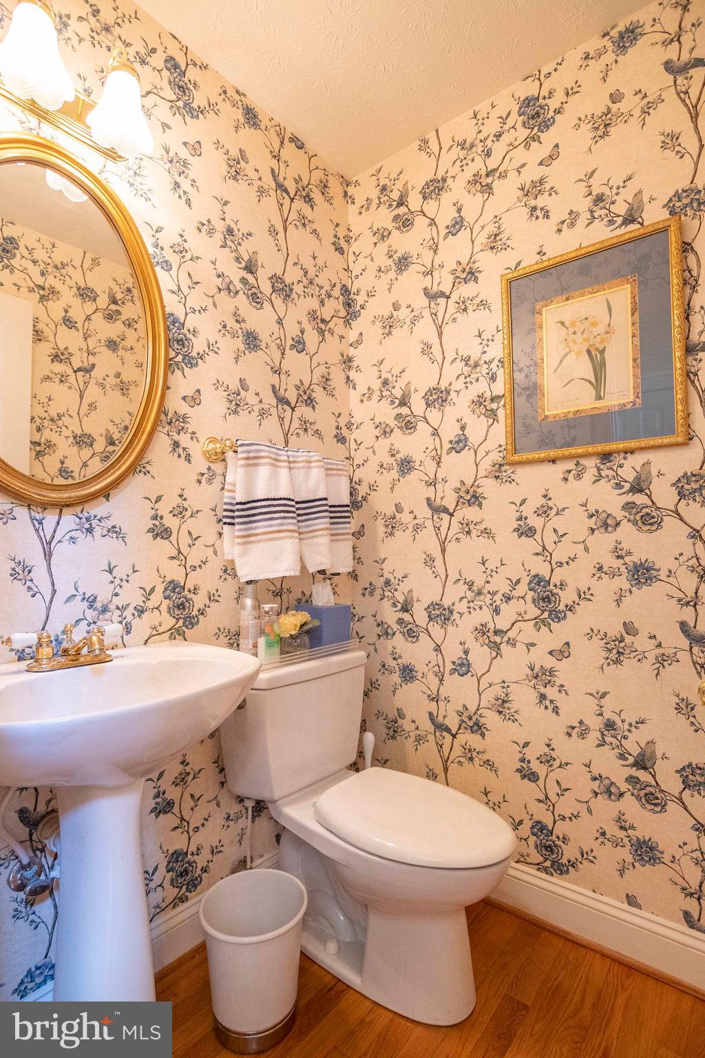 EDINBURG MANOR - Residential