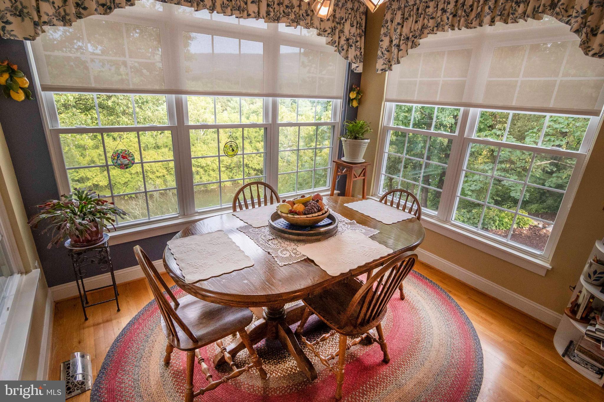 EDINBURG MANOR - Residential