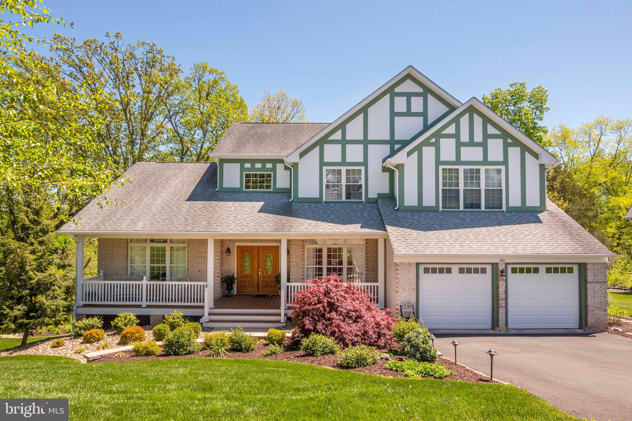 EDINBURG MANOR - Residential