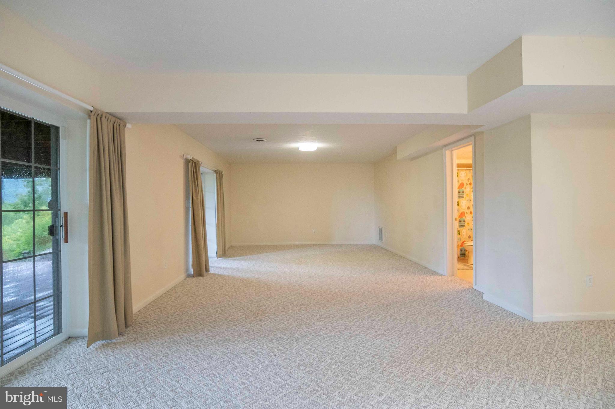 EDINBURG MANOR - Residential