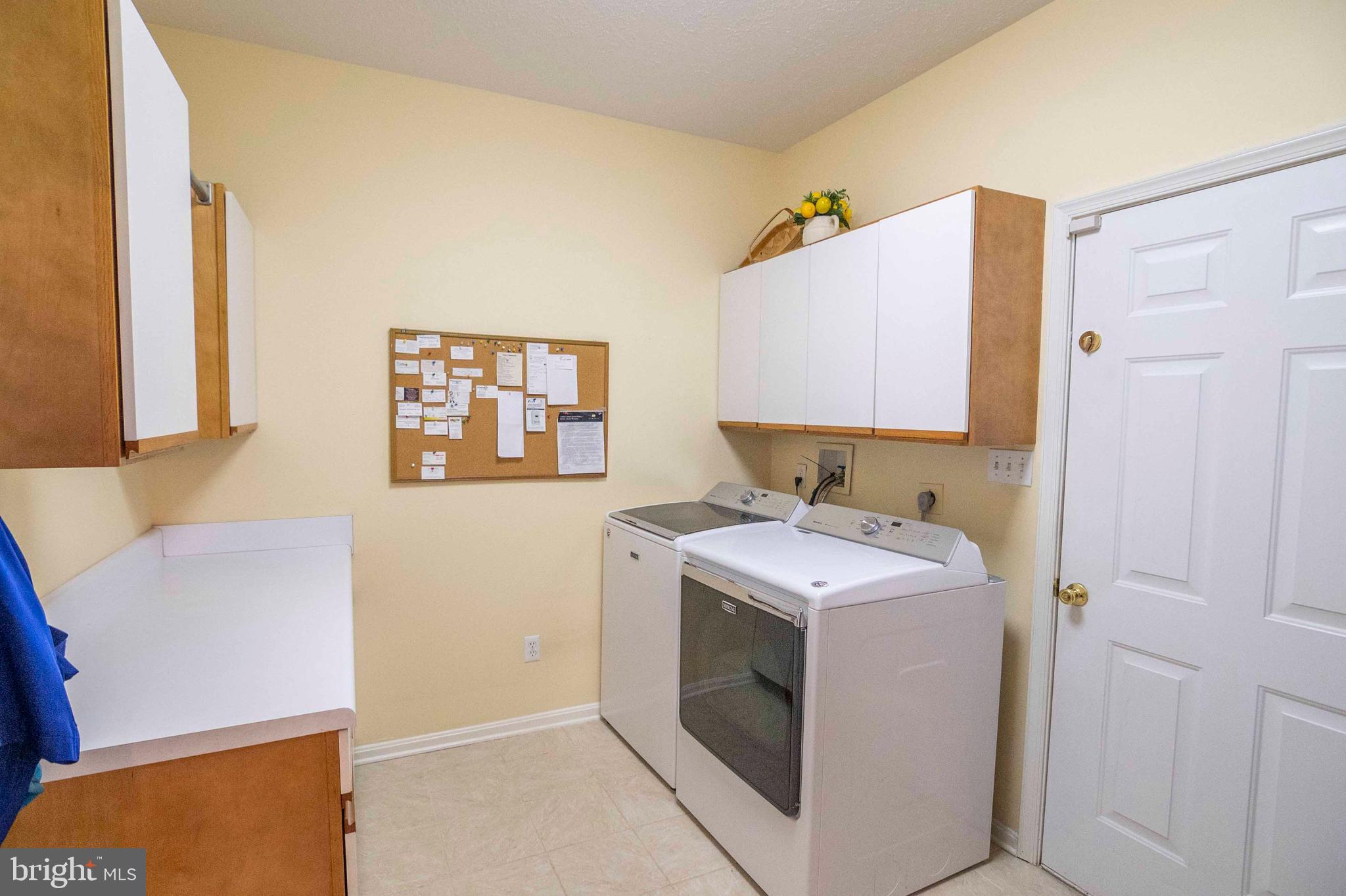 EDINBURG MANOR - Residential