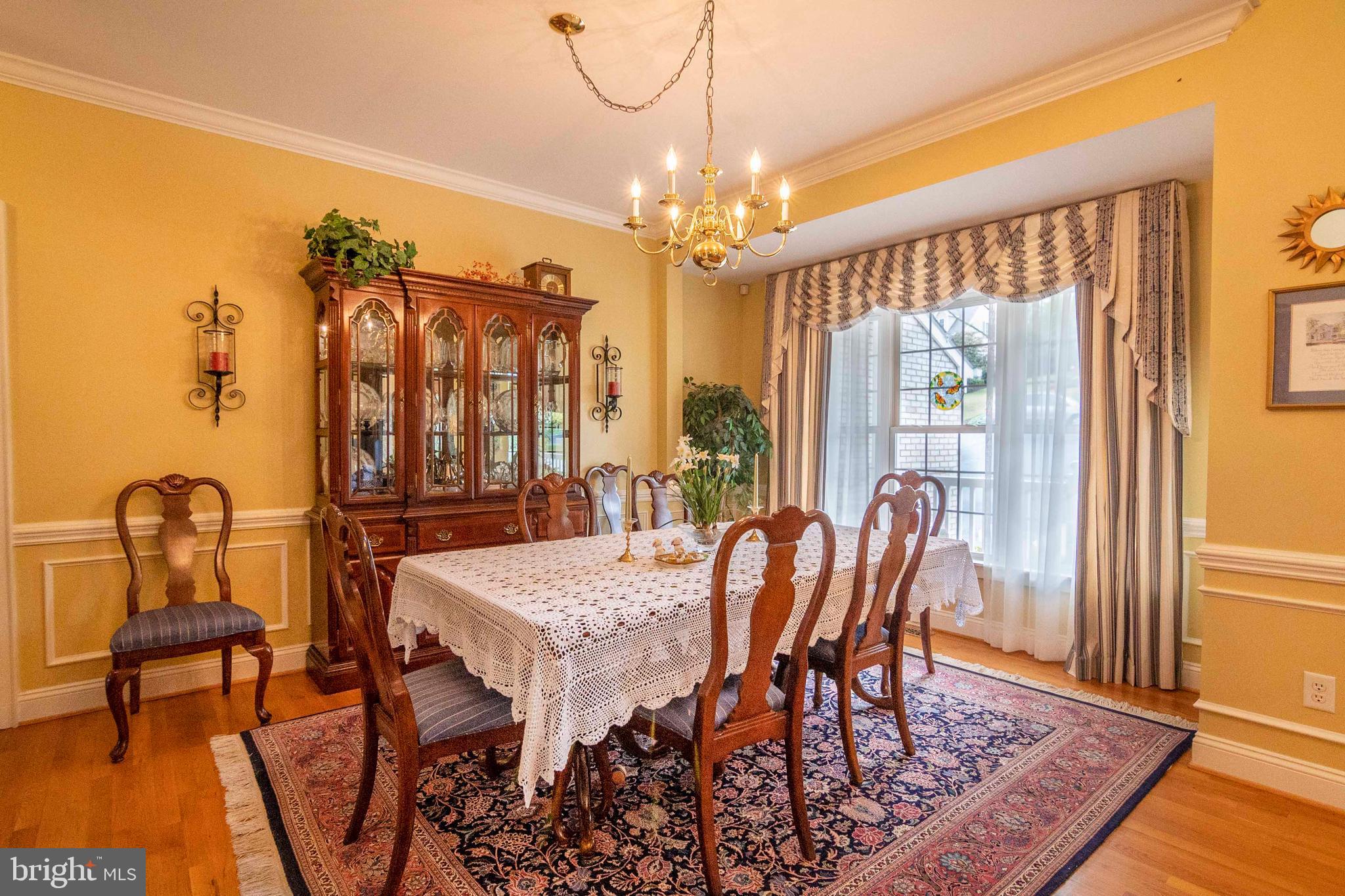 EDINBURG MANOR - Residential