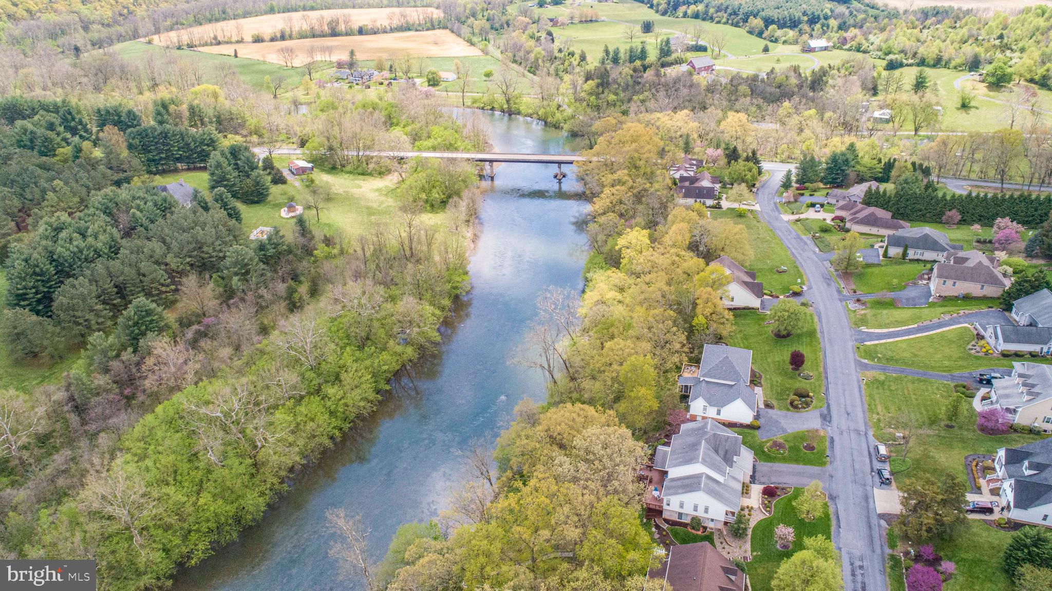 EDINBURG MANOR - Residential