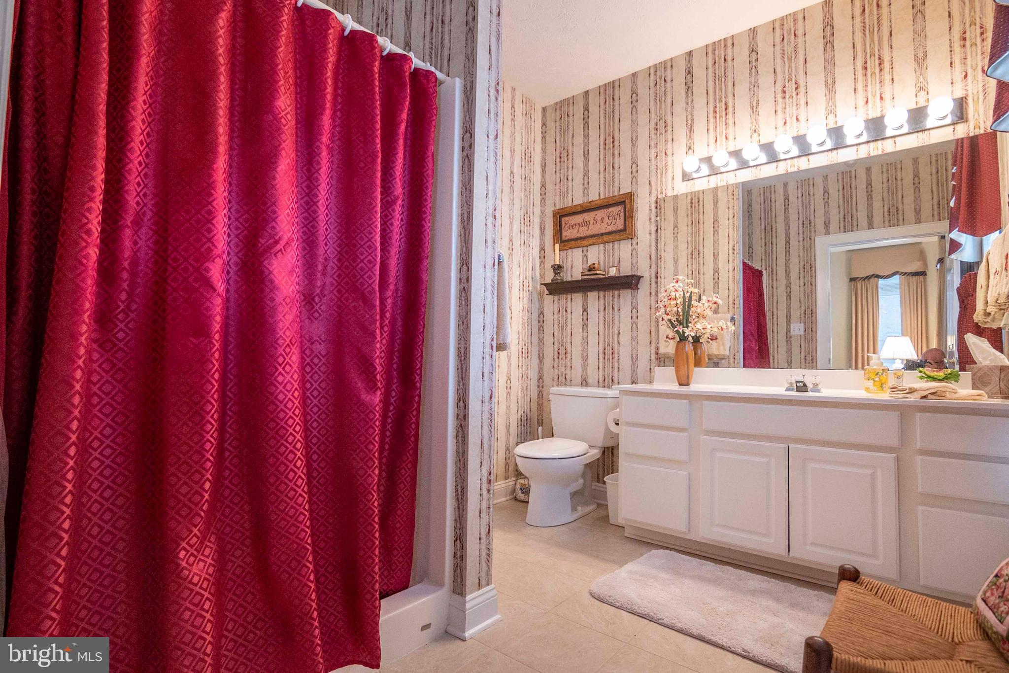 EDINBURG MANOR - Residential