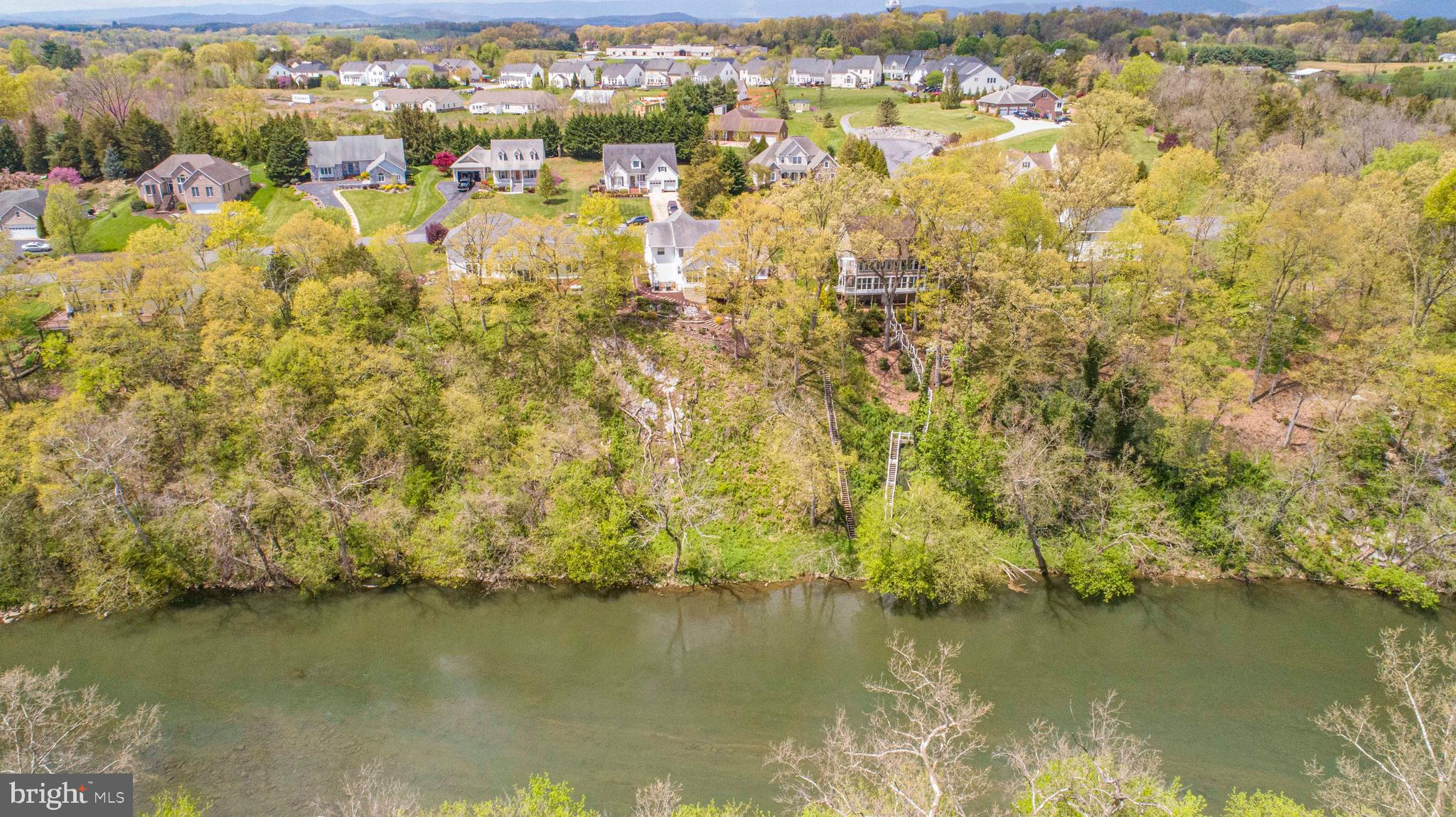 EDINBURG MANOR - Residential