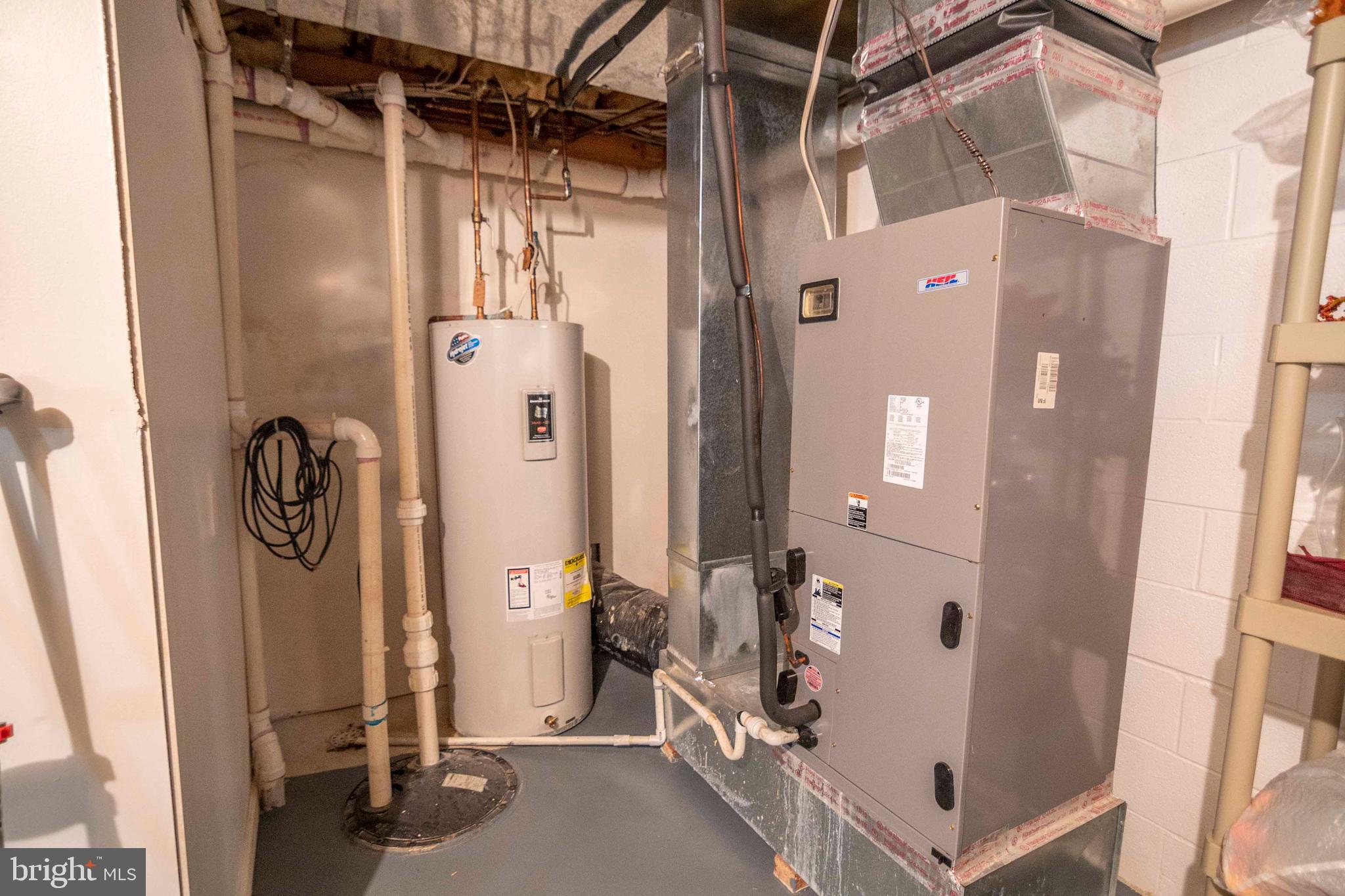 EDINBURG MANOR - Residential