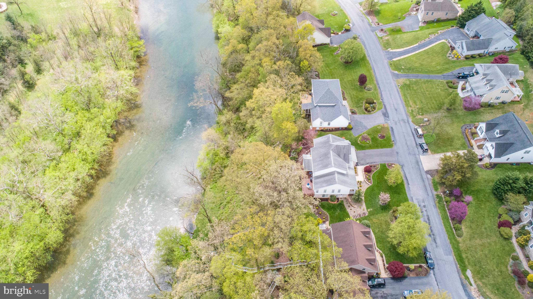 EDINBURG MANOR - Residential