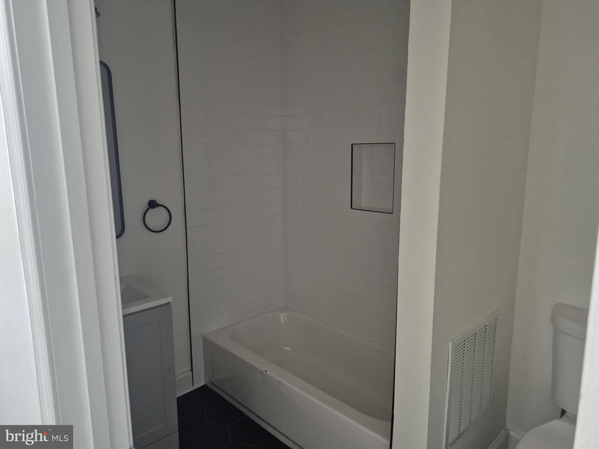 SHIPLEY HILL - Residential