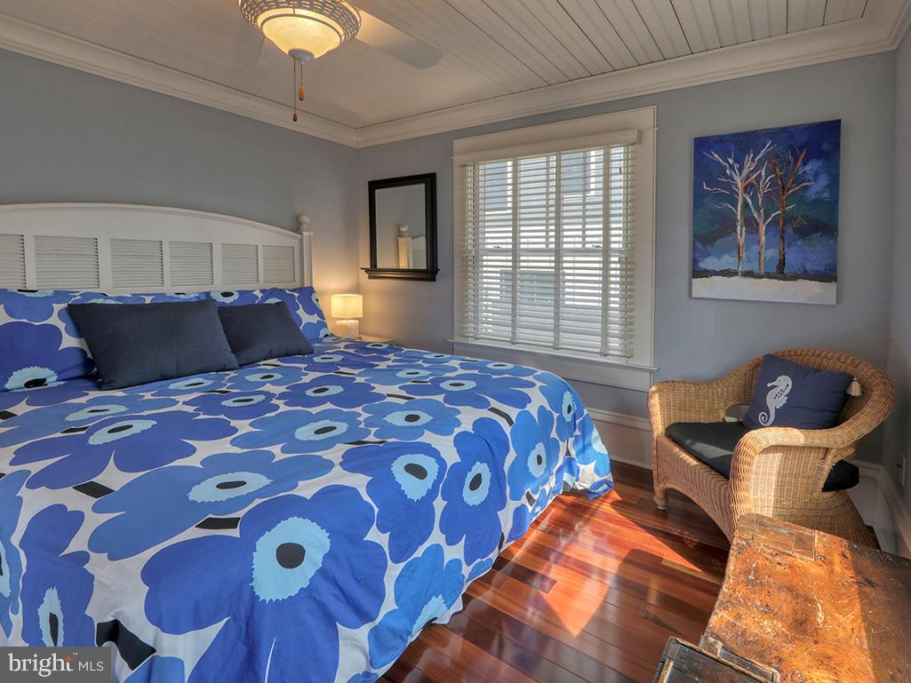 INDIAN BEACH - Residential