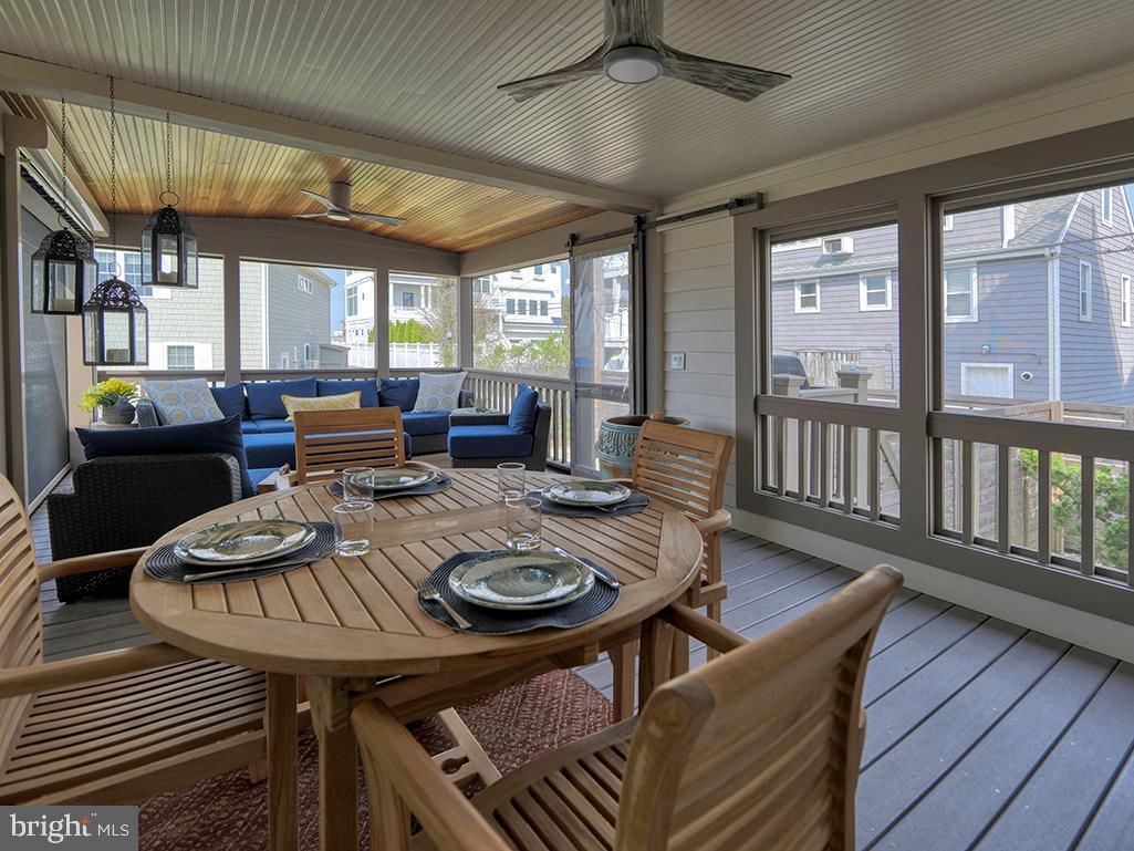 INDIAN BEACH - Residential