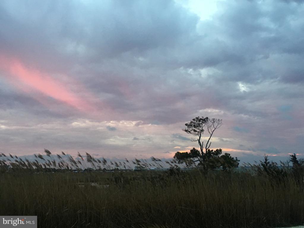 INDIAN BEACH - Residential
