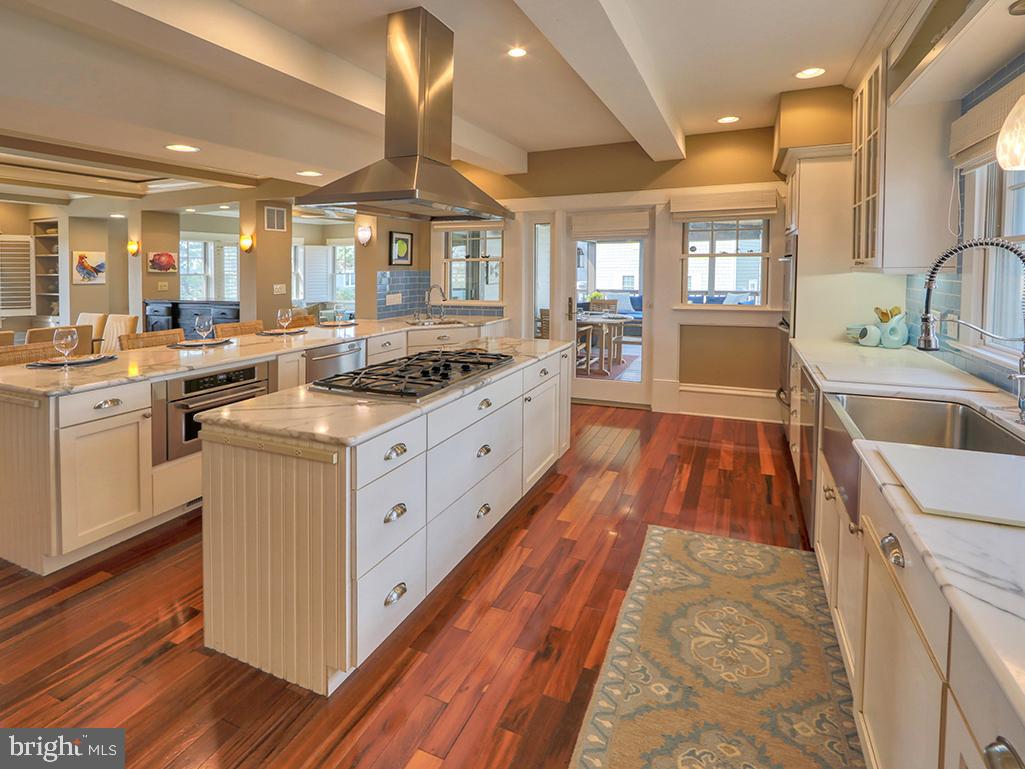 INDIAN BEACH - Residential