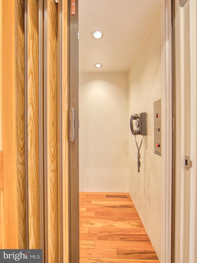 INDIAN BEACH - Residential