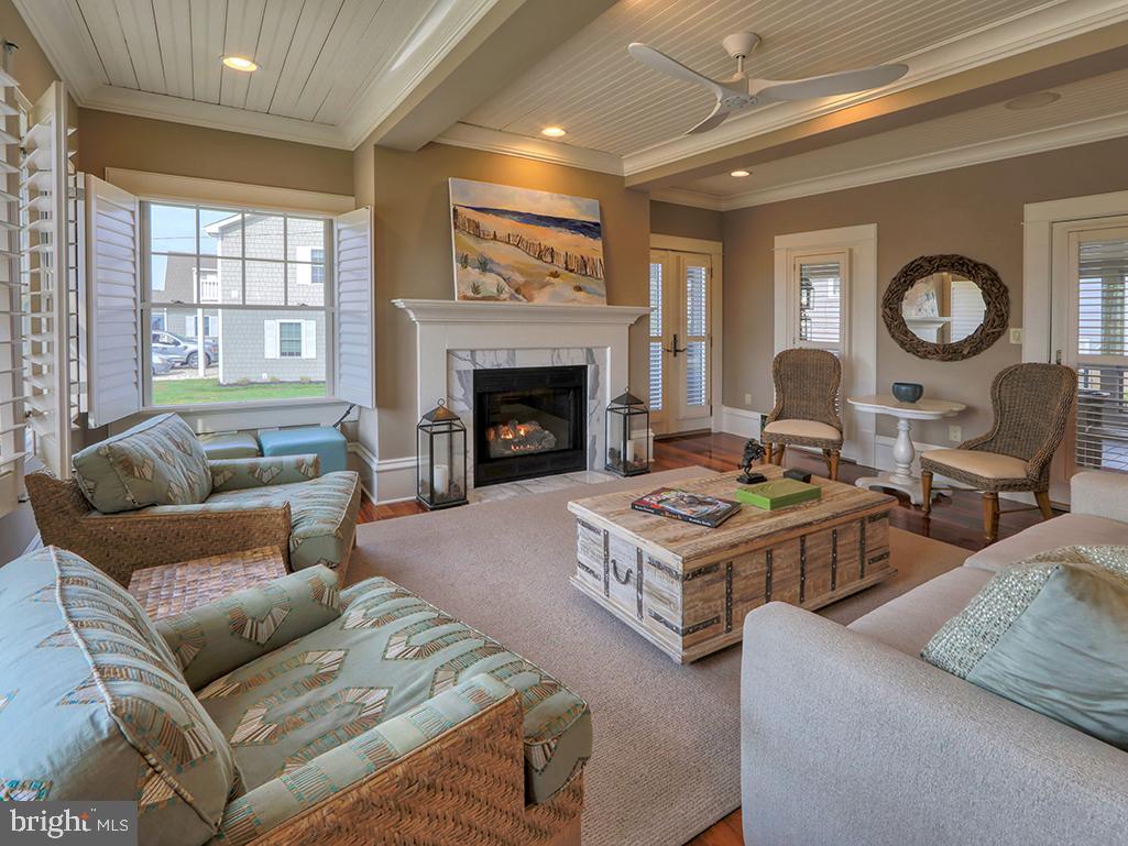 INDIAN BEACH - Residential