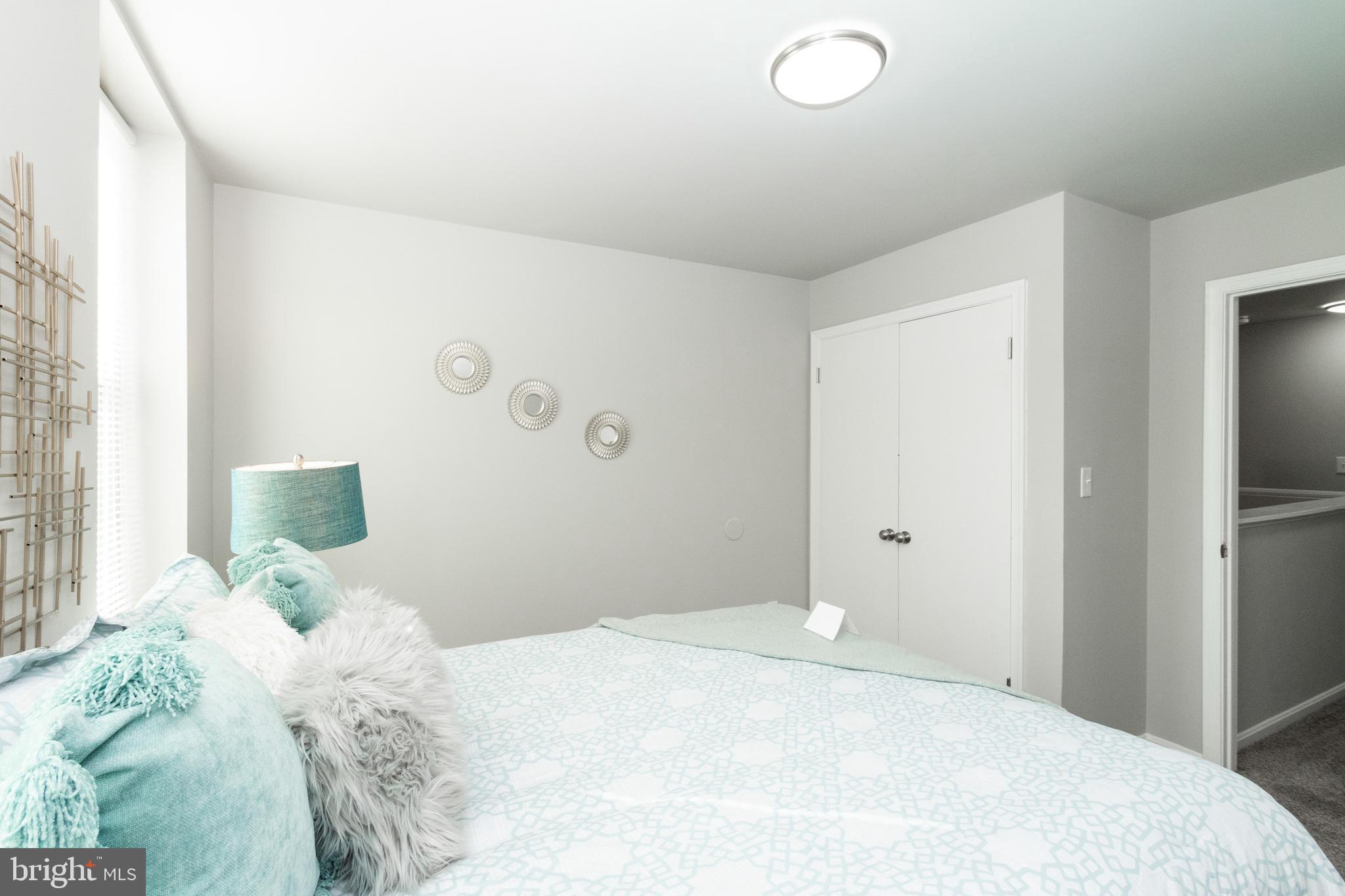 MIDDLE EAST - Residential