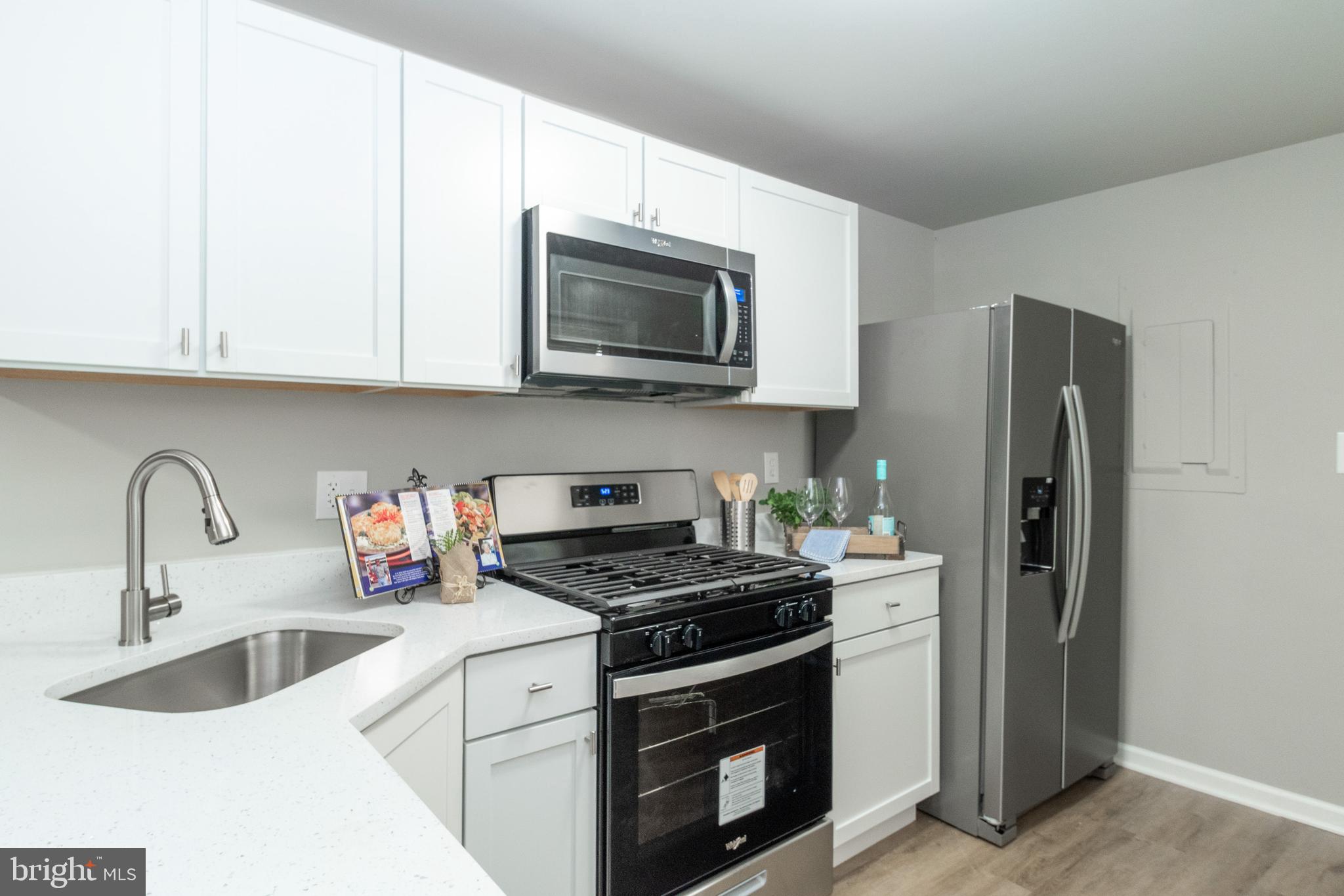 MIDDLE EAST - Residential