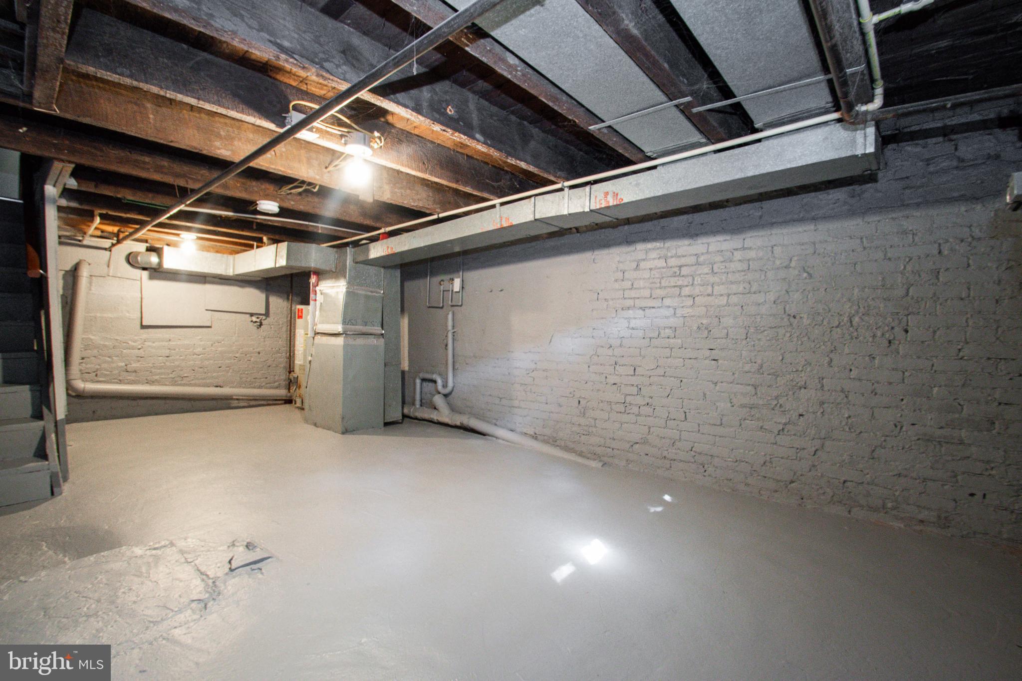 MIDDLE EAST - Residential