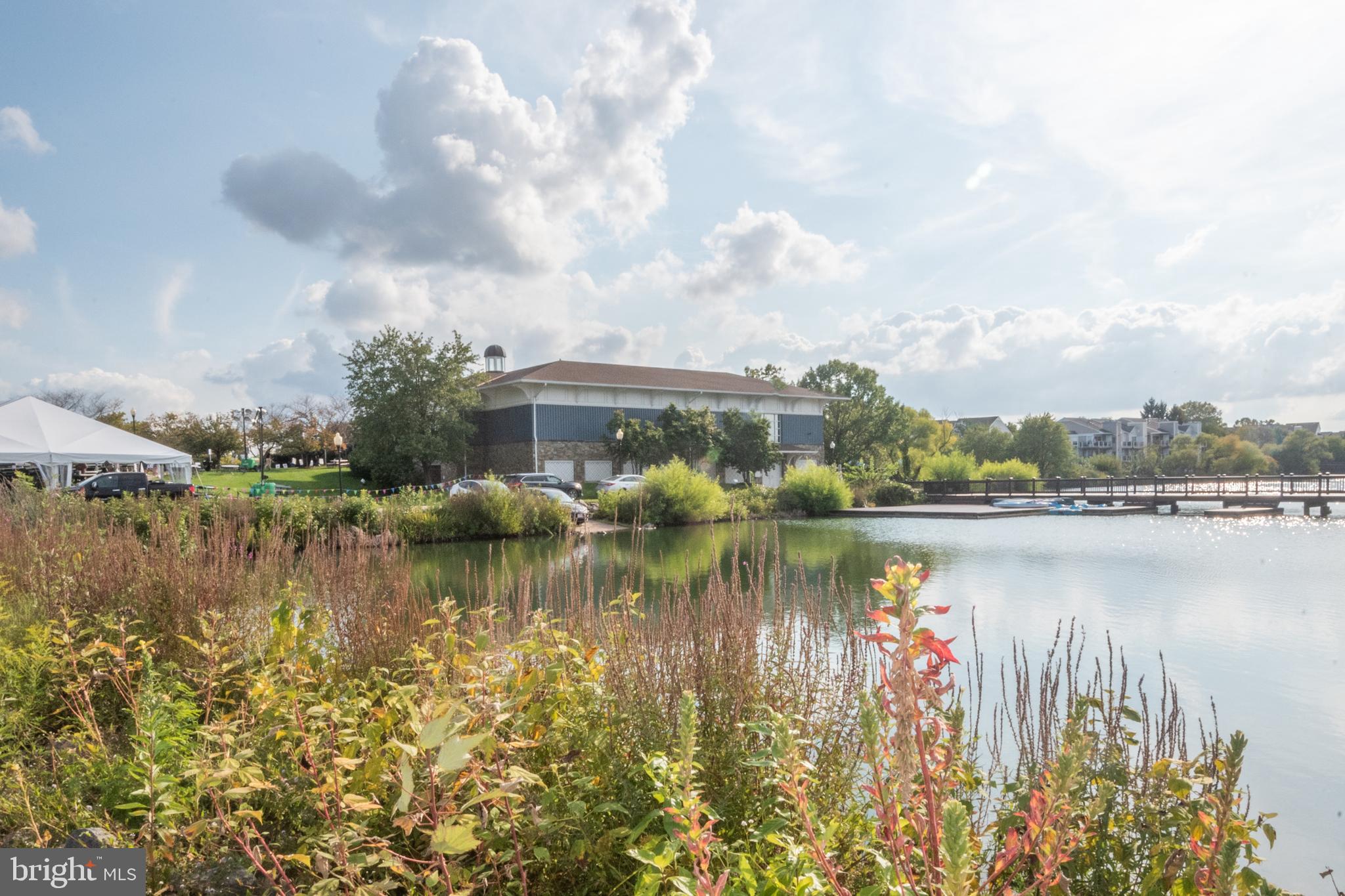 ASHBURN VILLAGE - Residential