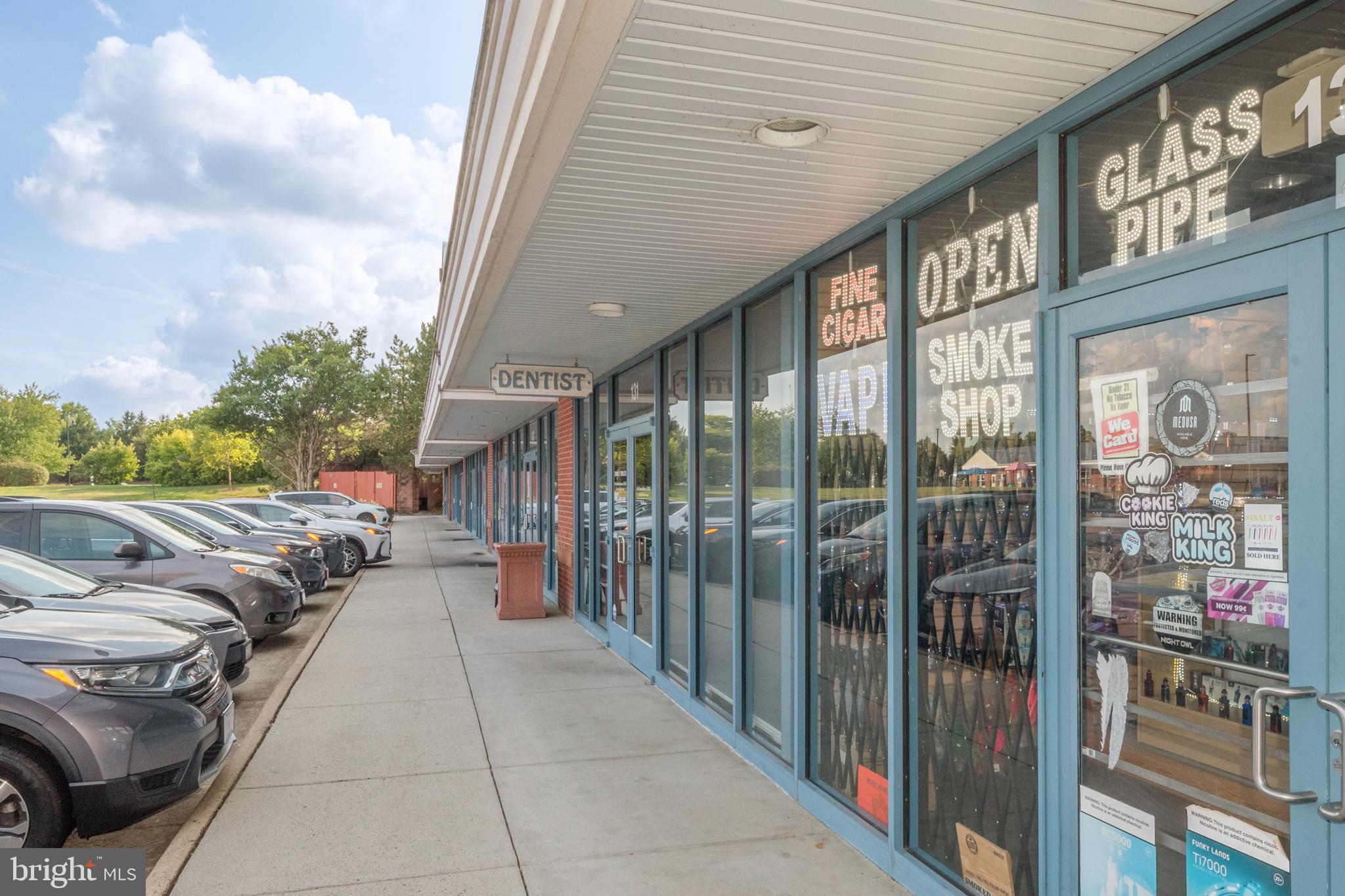 ASHBURN VILLAGE - Residential