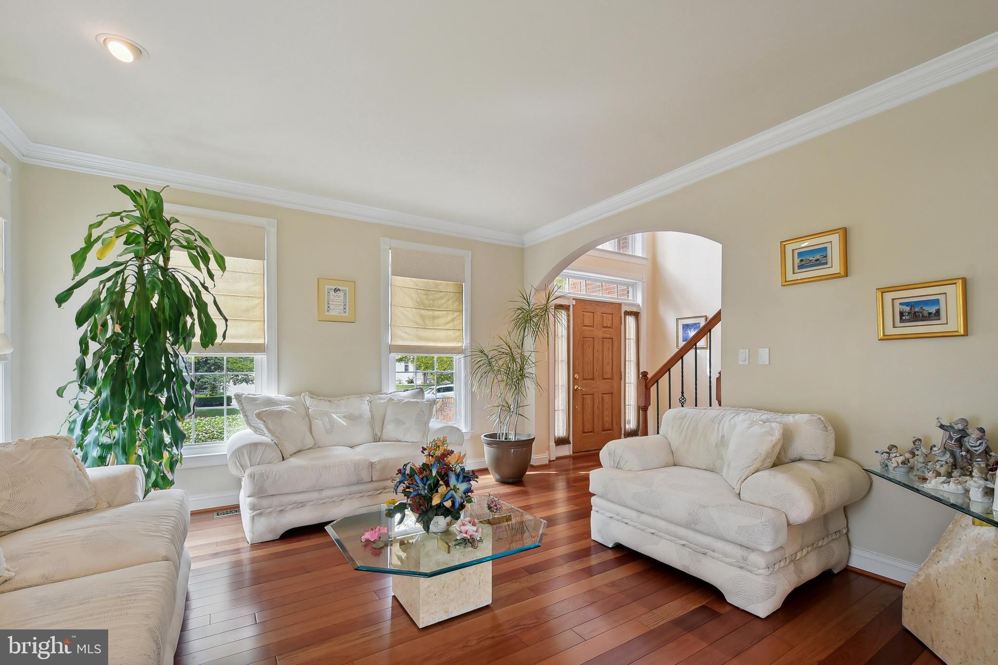 ASHBURN VILLAGE - Residential