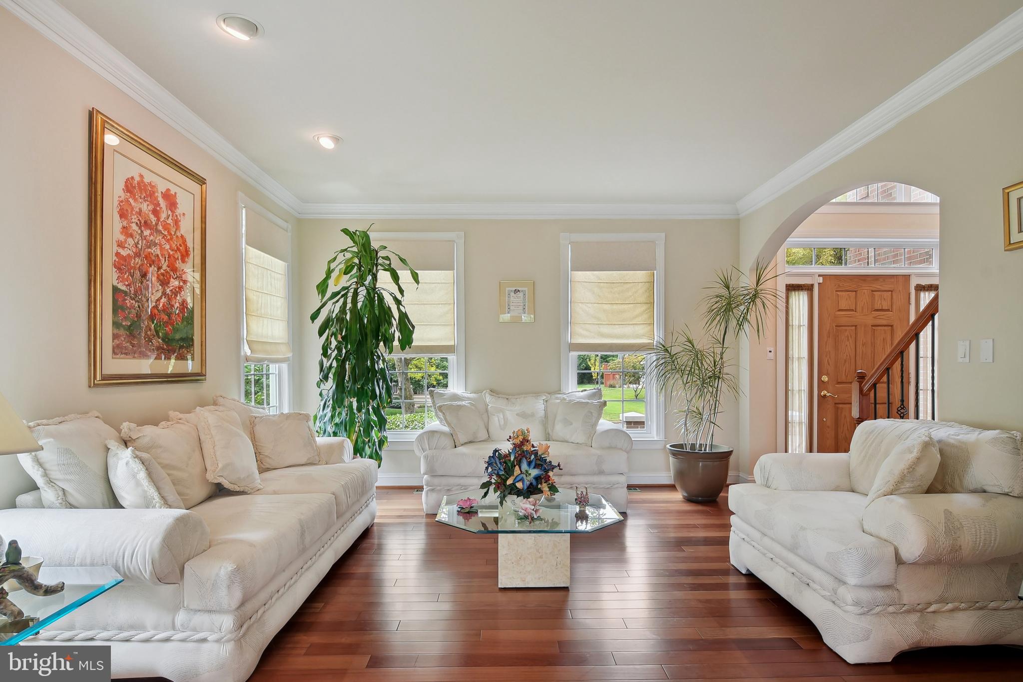 ASHBURN VILLAGE - Residential