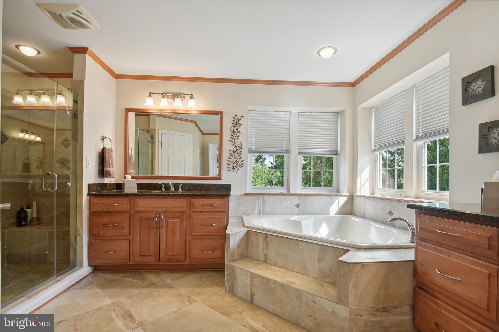 ASHBURN VILLAGE - Residential