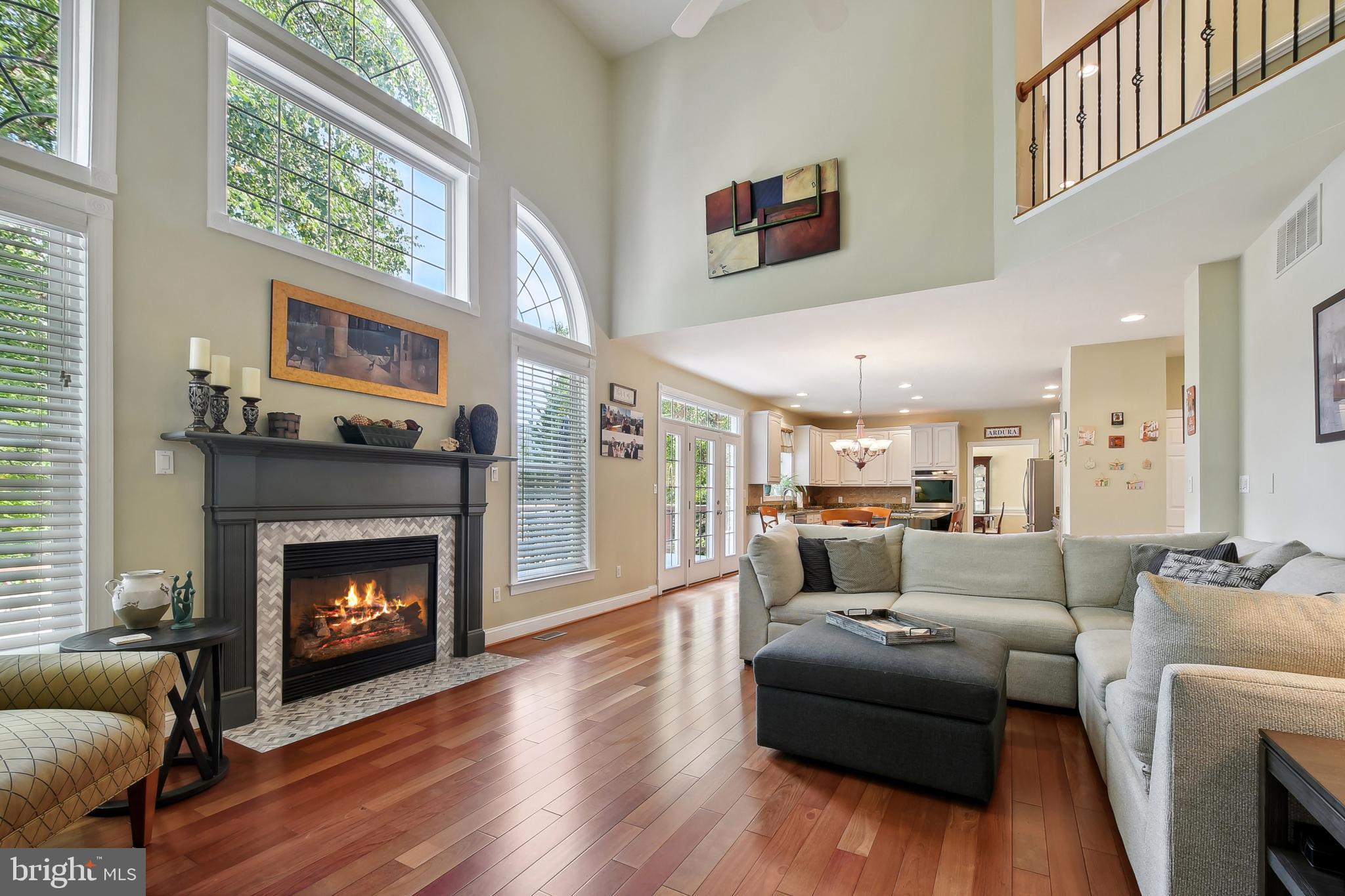 ASHBURN VILLAGE - Residential