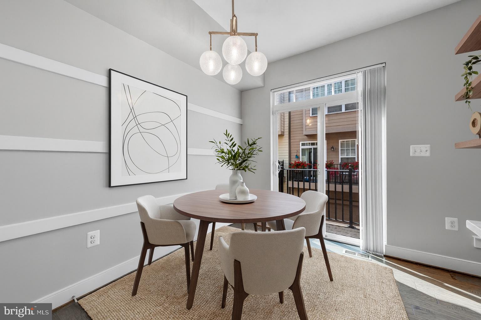 237 CRESCENT STATION TERRACE SE