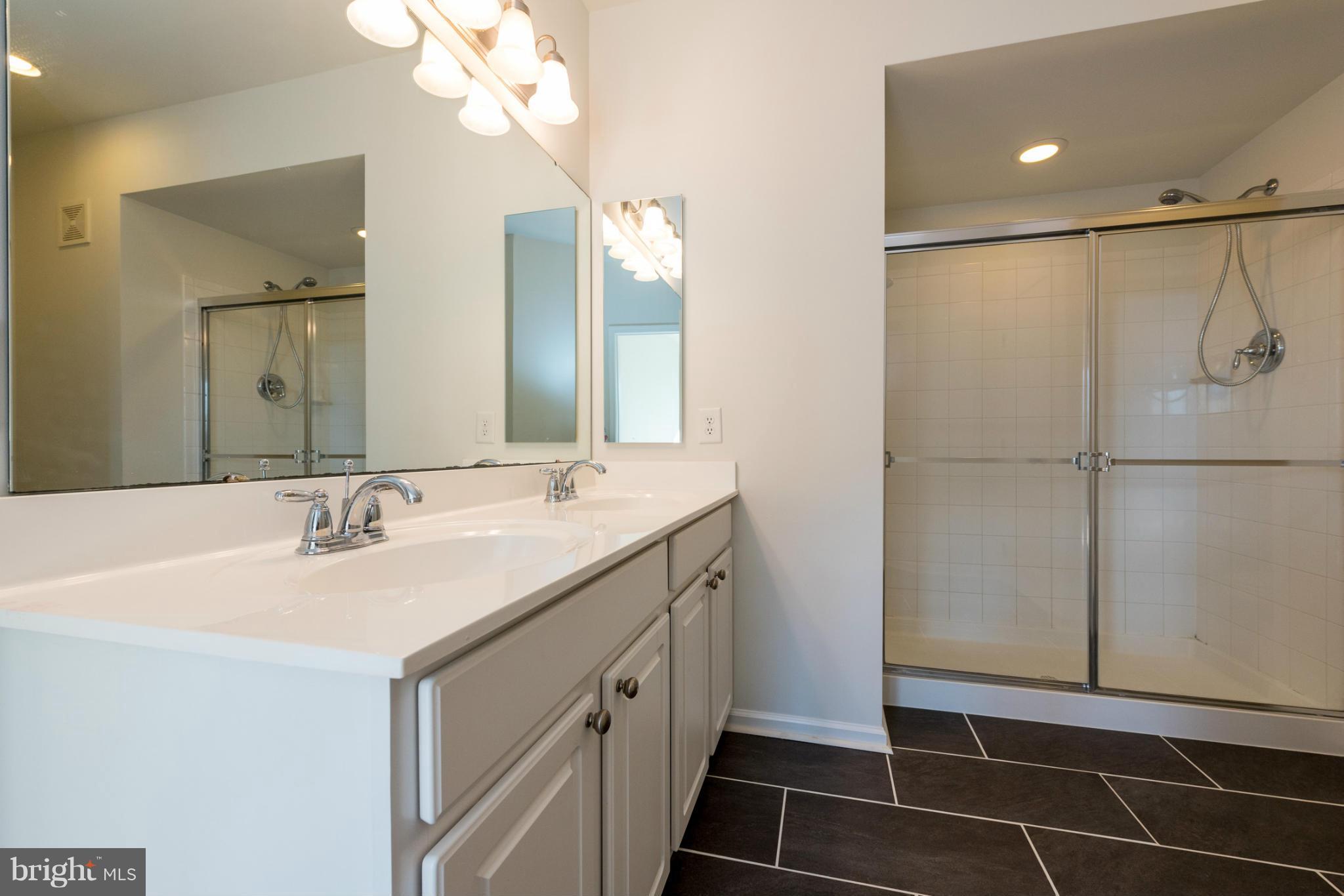 RICHFIELD STATION VILLAGE - Residential