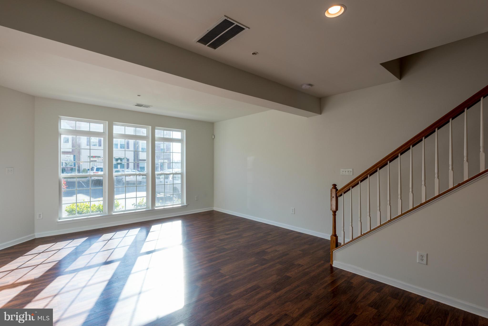 RICHFIELD STATION VILLAGE - Residential