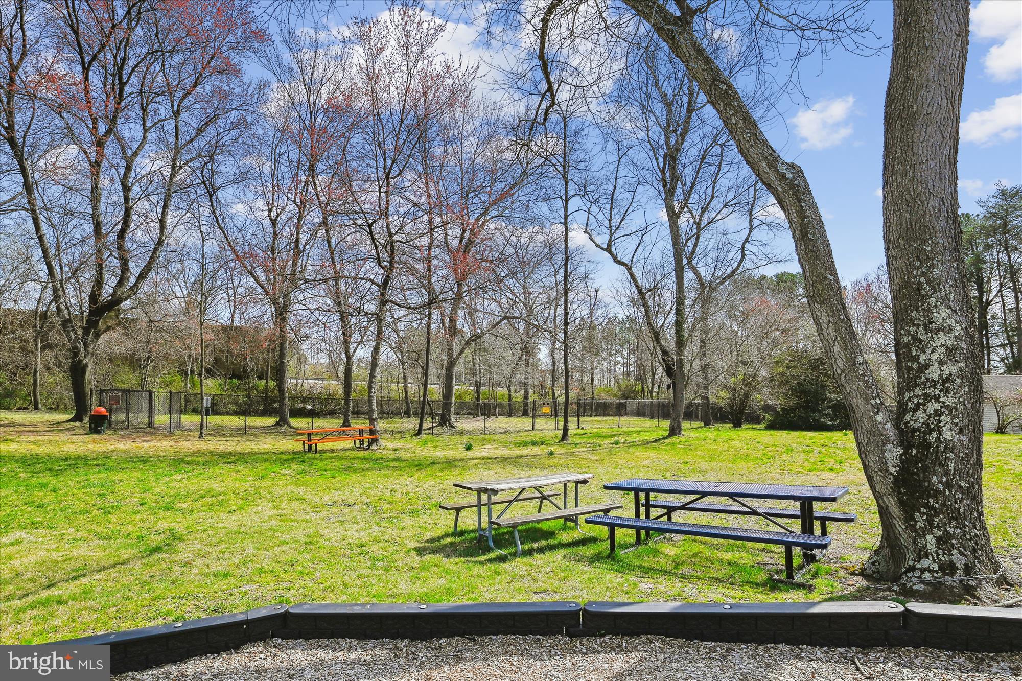 PARKWOOD - Residential