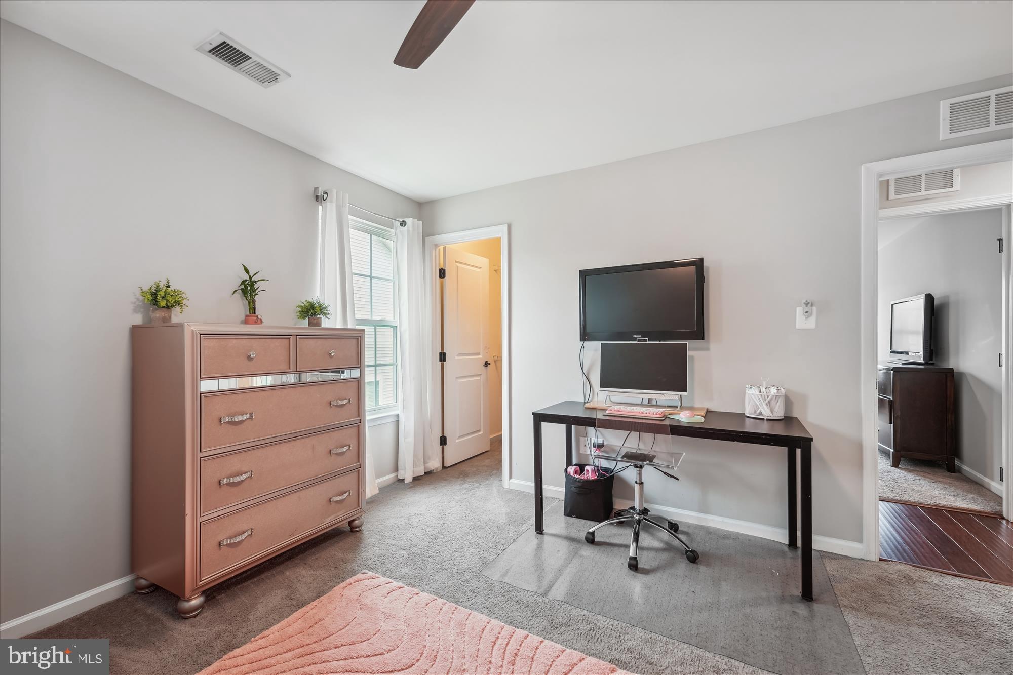 SCOTLAND HEIGHTS - Residential