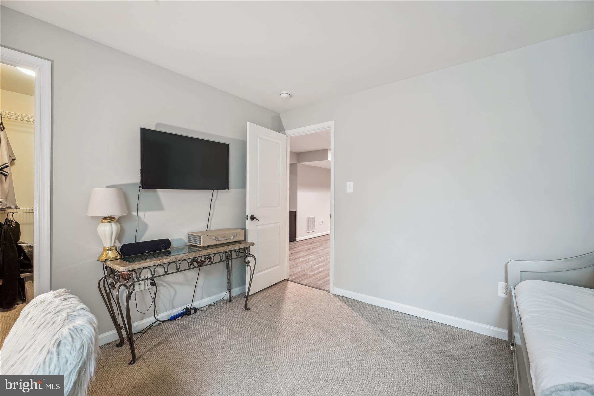 SCOTLAND HEIGHTS - Residential