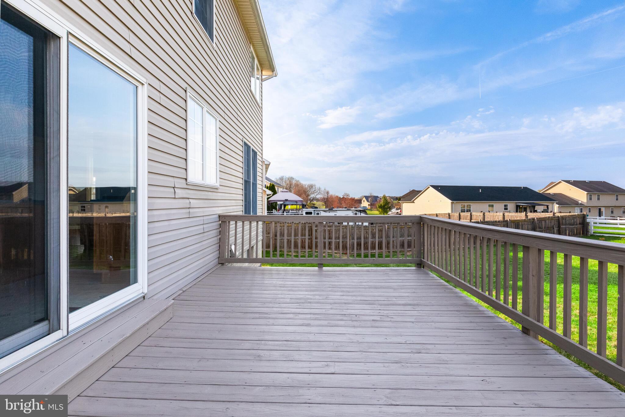 VILLAGE NORTH - Residential